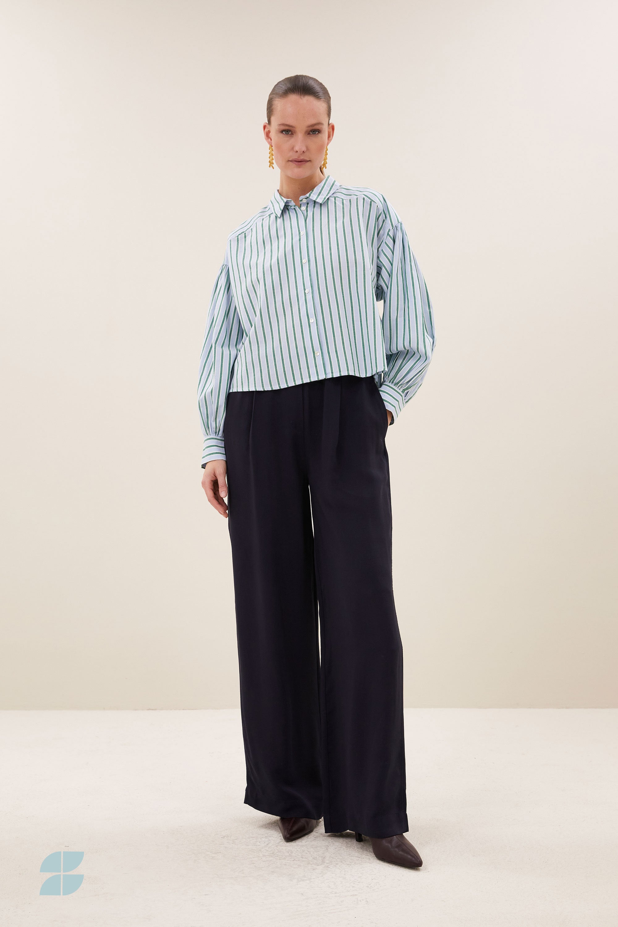 sarah short sea blouse | green sea stripe