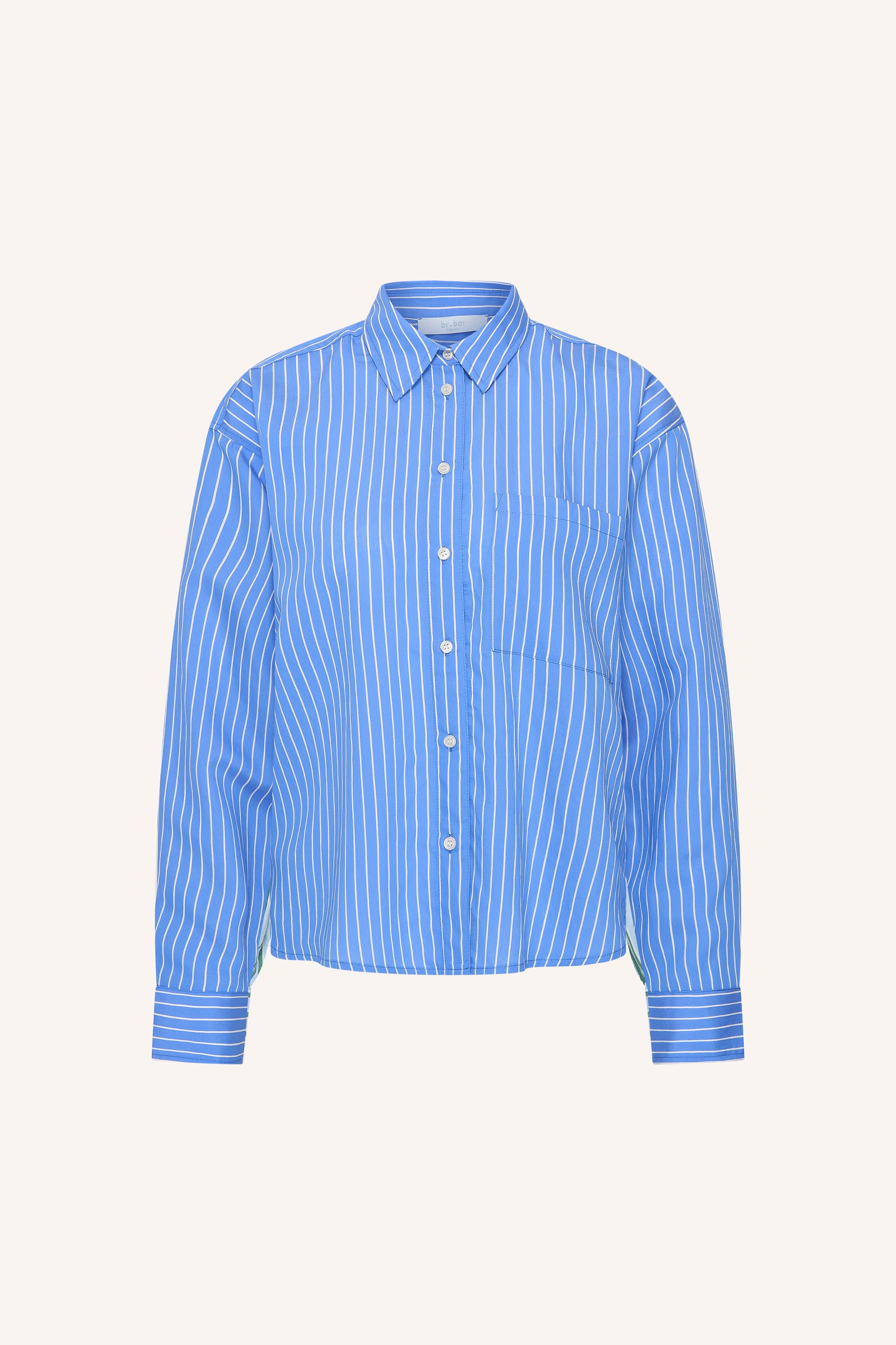 lise-stripe-blouse-azul-blue-stripe-1-all-time classic-knoopsluiting-opstaande kraag-by-bar-productfoto