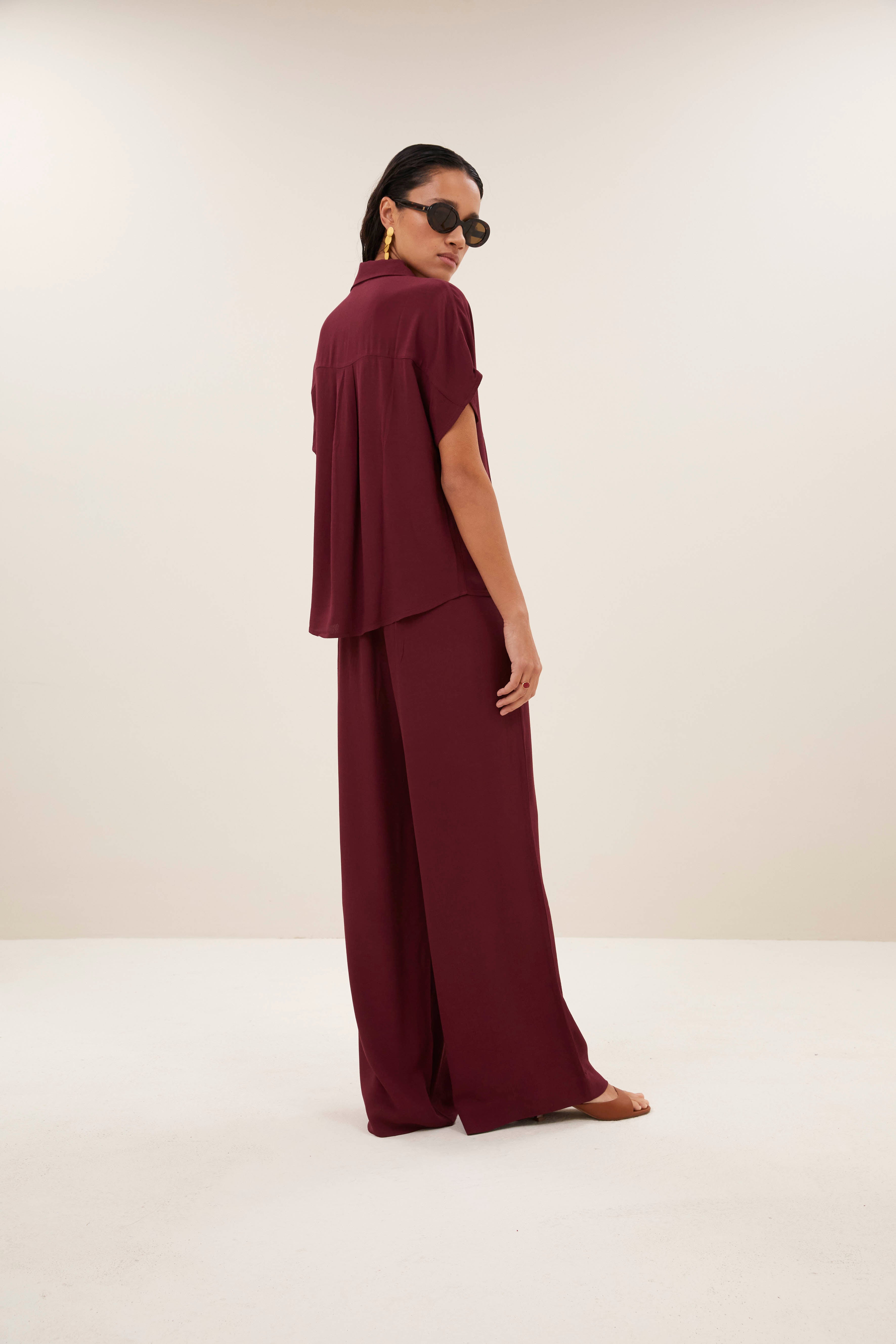 blouse-barley viscose blouse wine-by-bar-sfeerbeeld