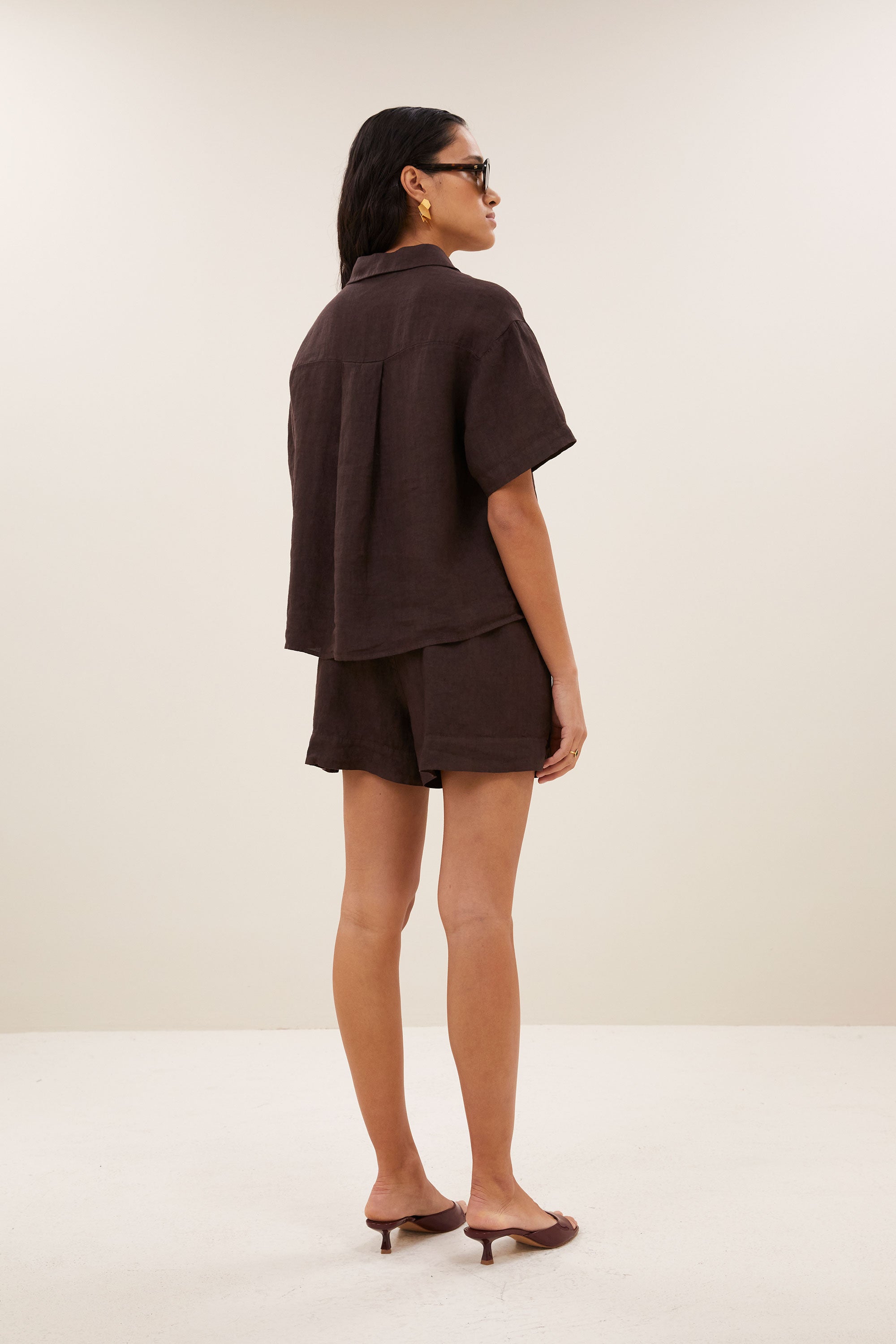 mara linen blouse | espresso