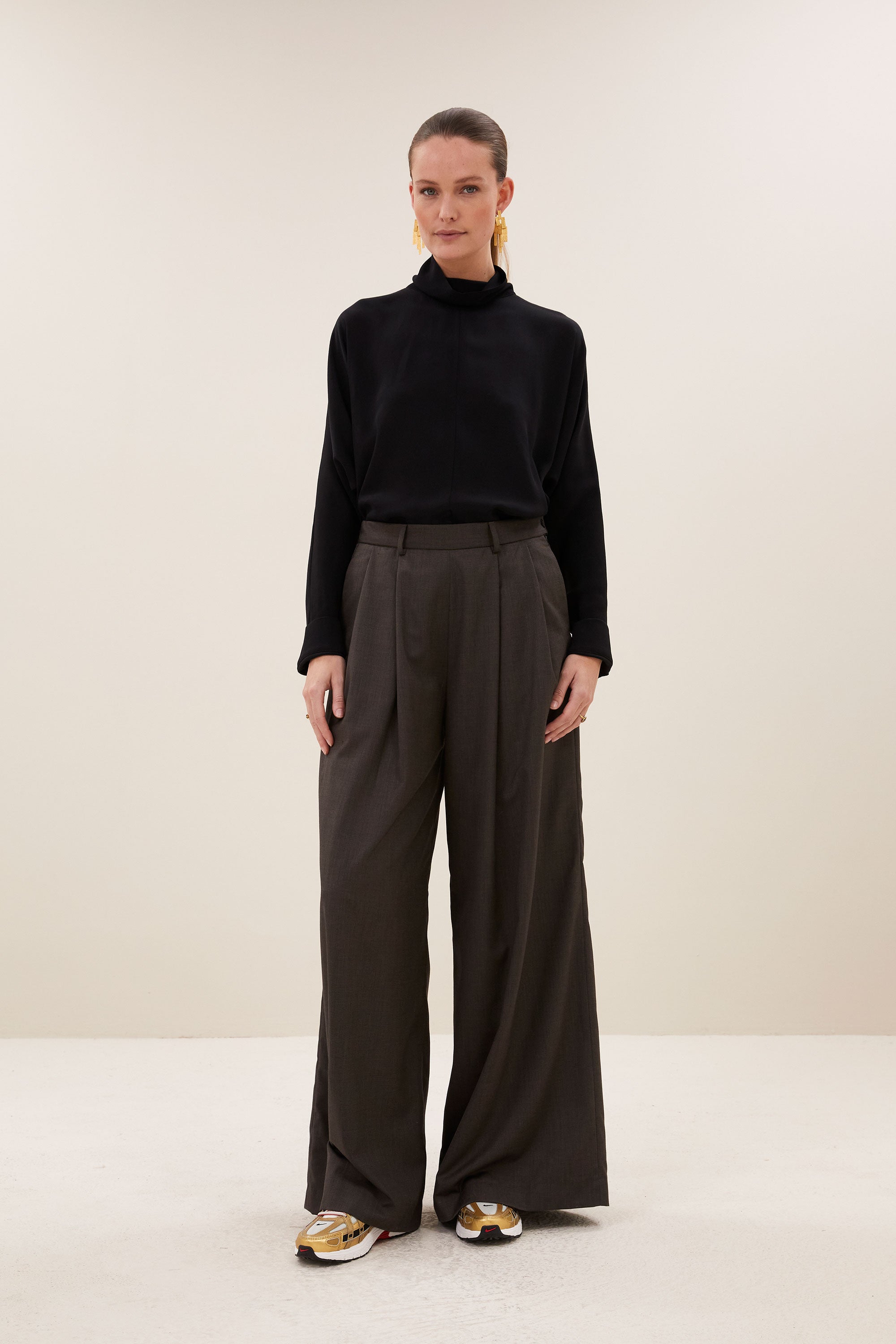 ien viscose blouse | jet black