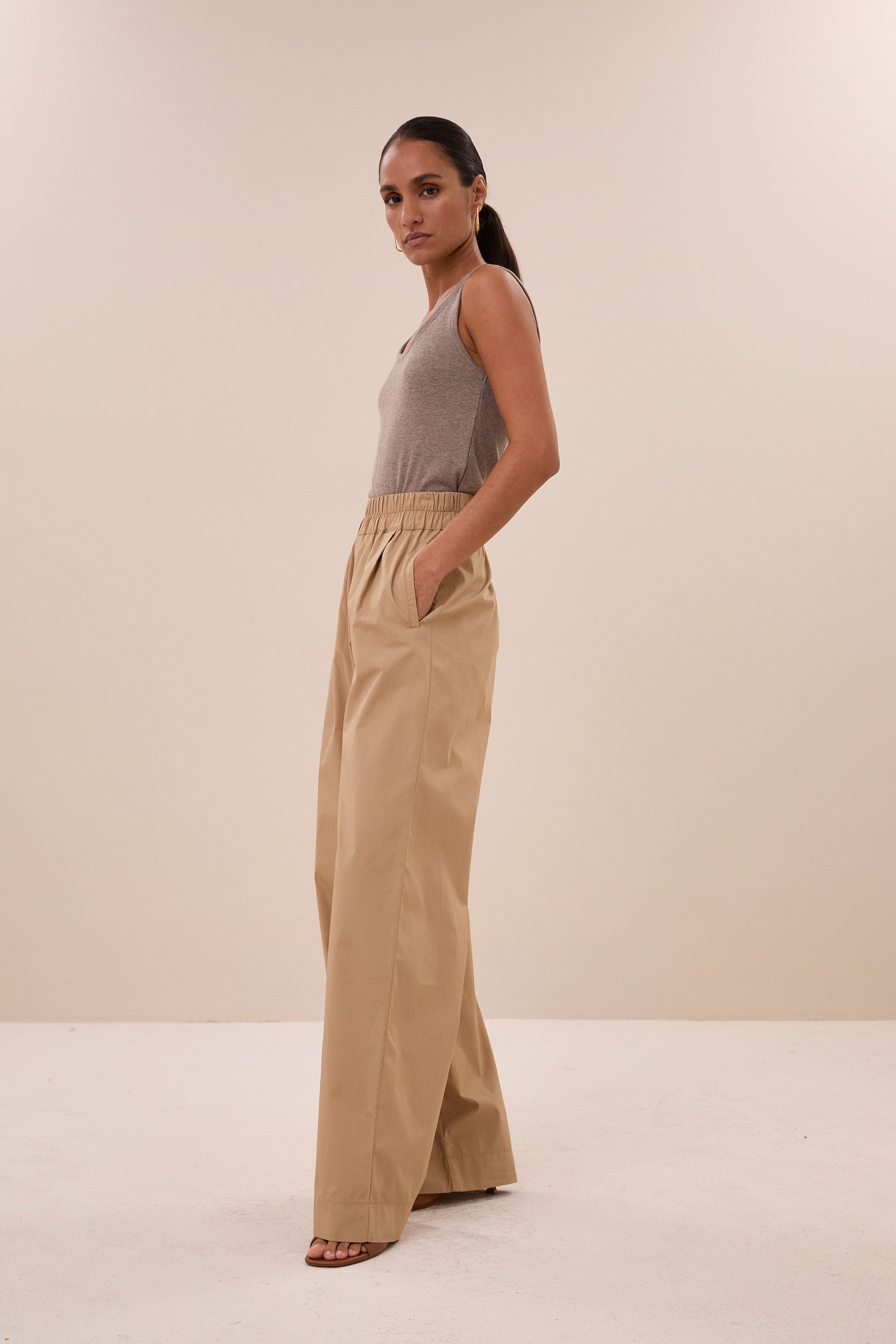joky-rib-singlet-biscuit-all-time classic-aansluitende fit-tijdloze pasvorm-by-bar-zijaanzicht