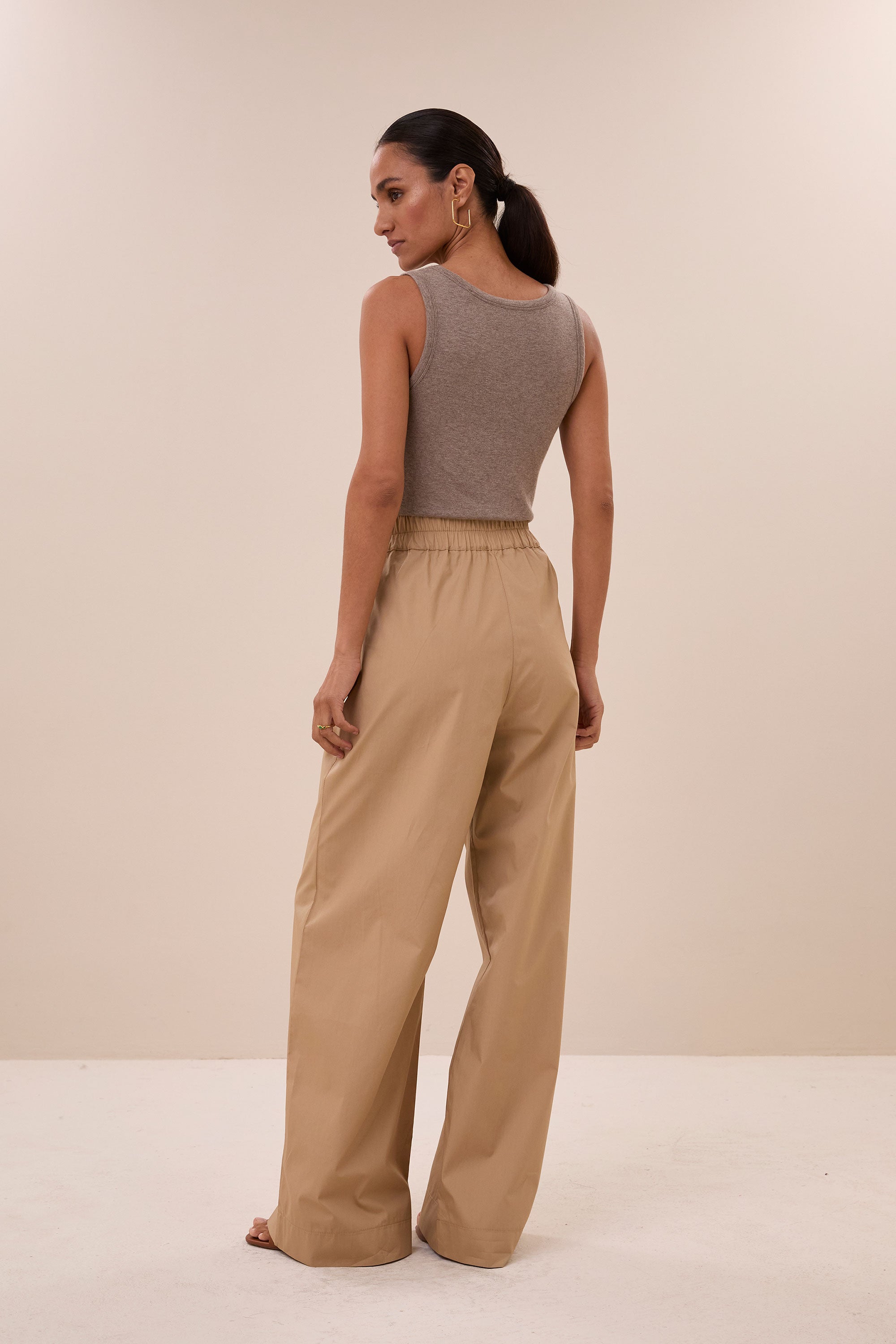 joky rib singlet | biscuit