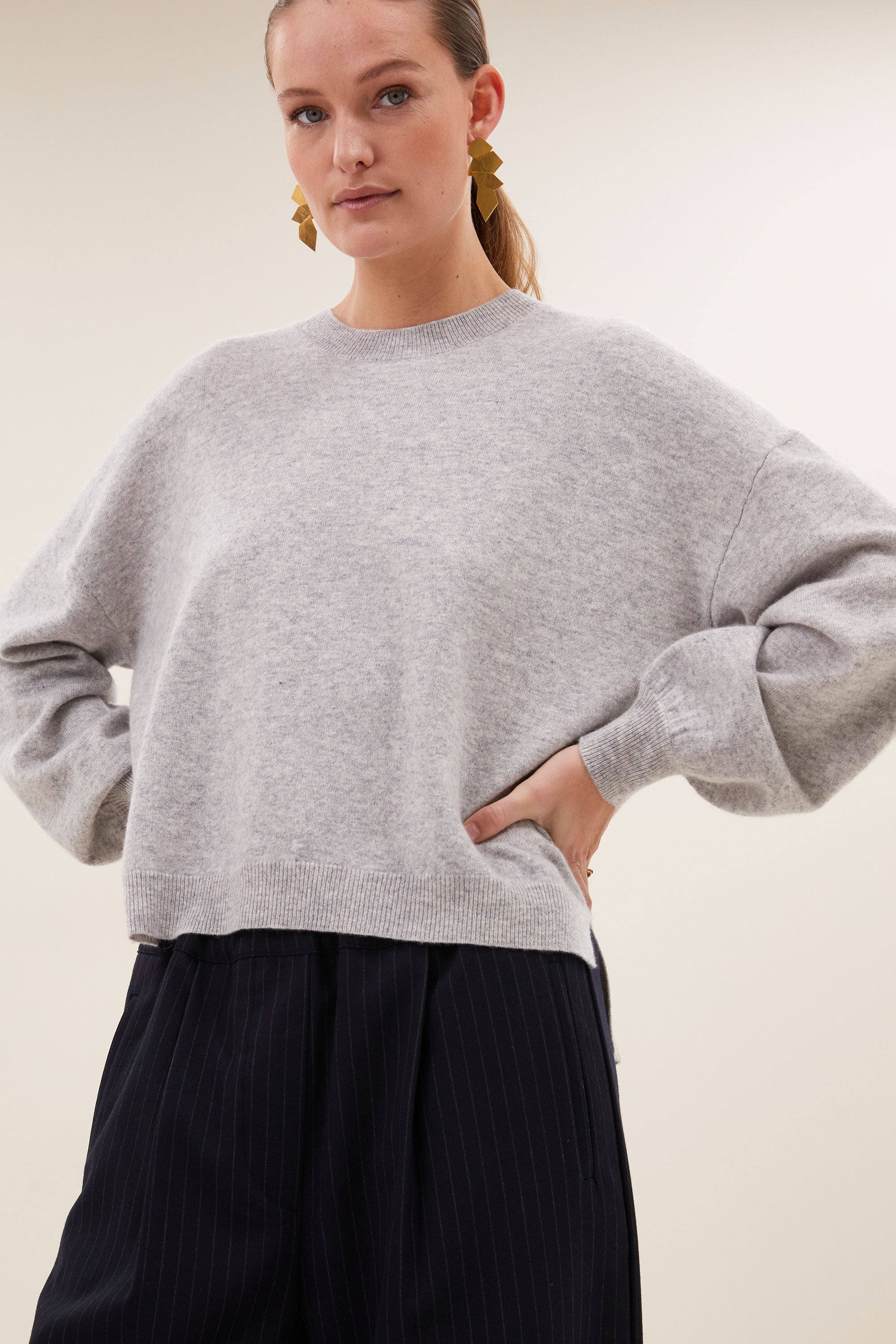 sammie round neck pullover | grey melee