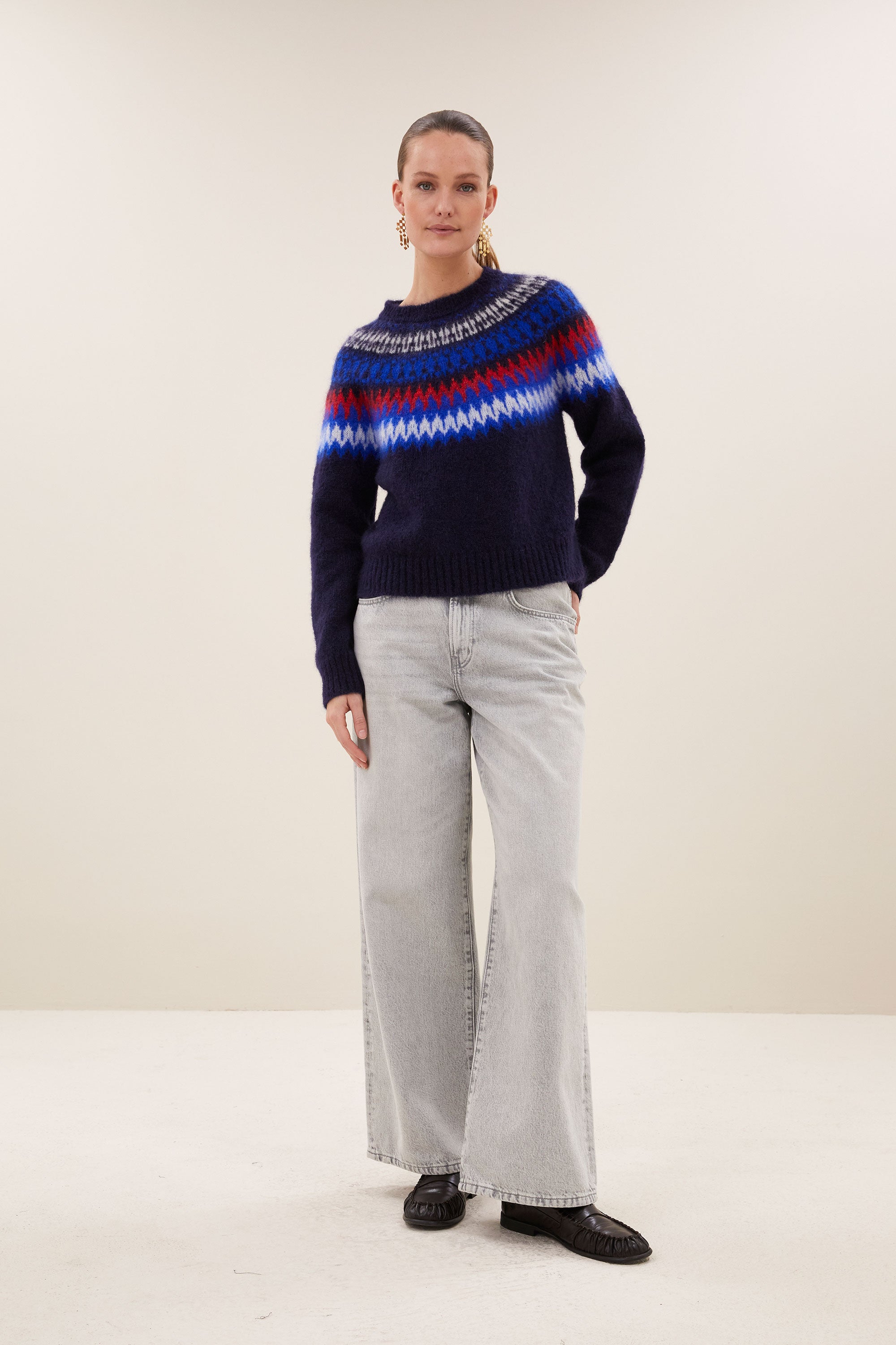 jackie-pullover-midnight-comfortabele draagervaring-gebreide patronen-mix van mohair-by-bar-vooraanzicht