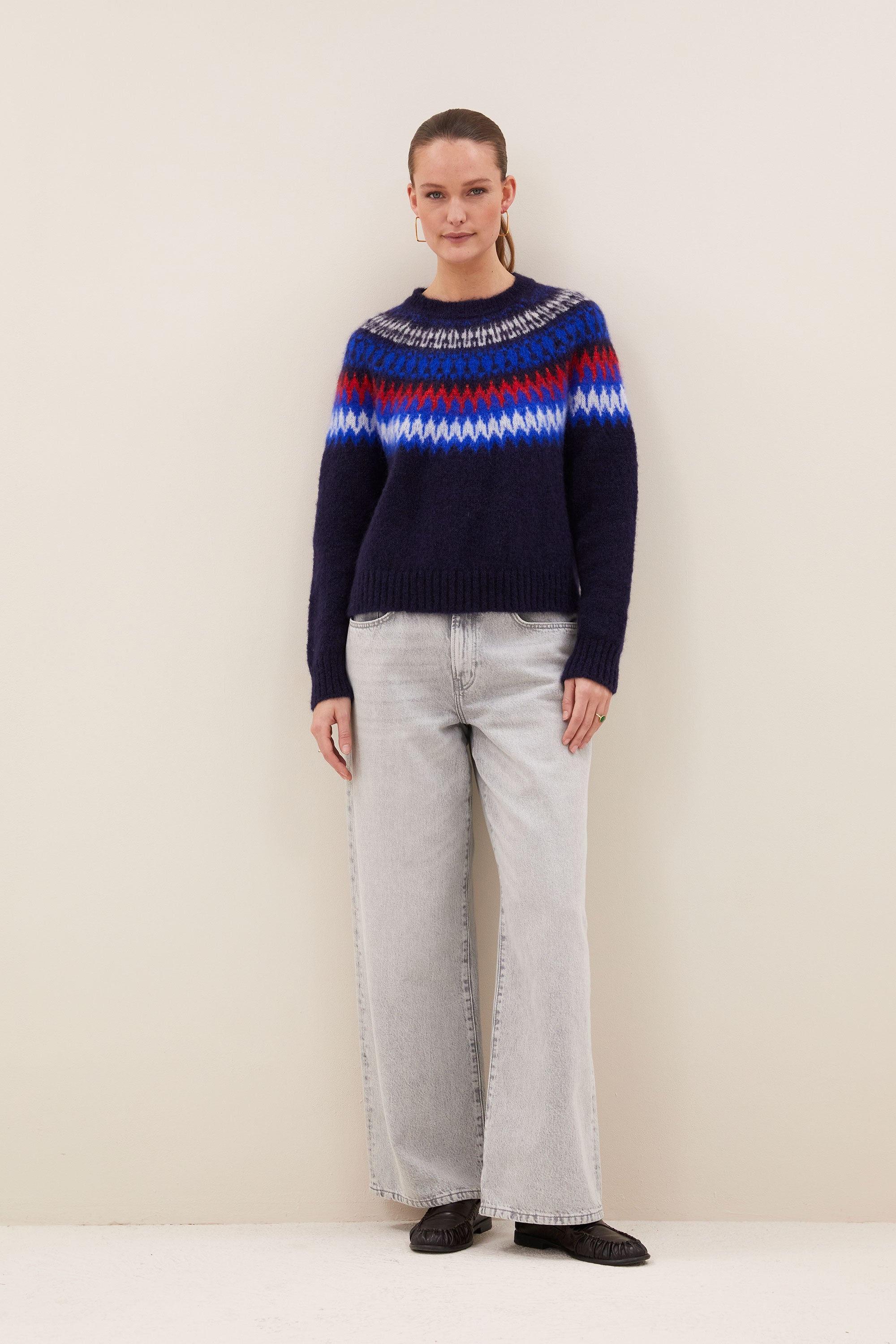 jackie-pullover-midnight-comfortabele draagervaring-gebreide patronen-mix van mohair-by-bar-extra