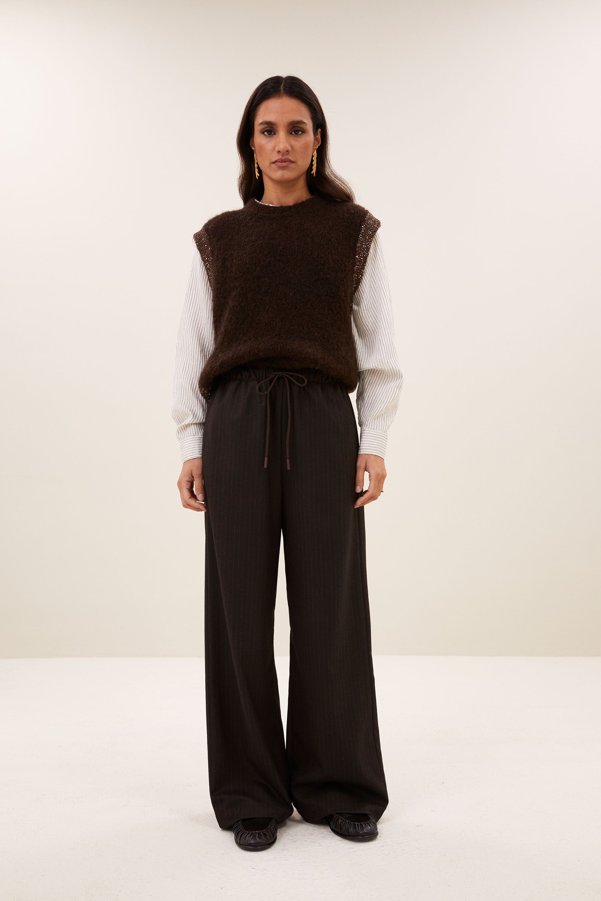 noby spencer | deep brown