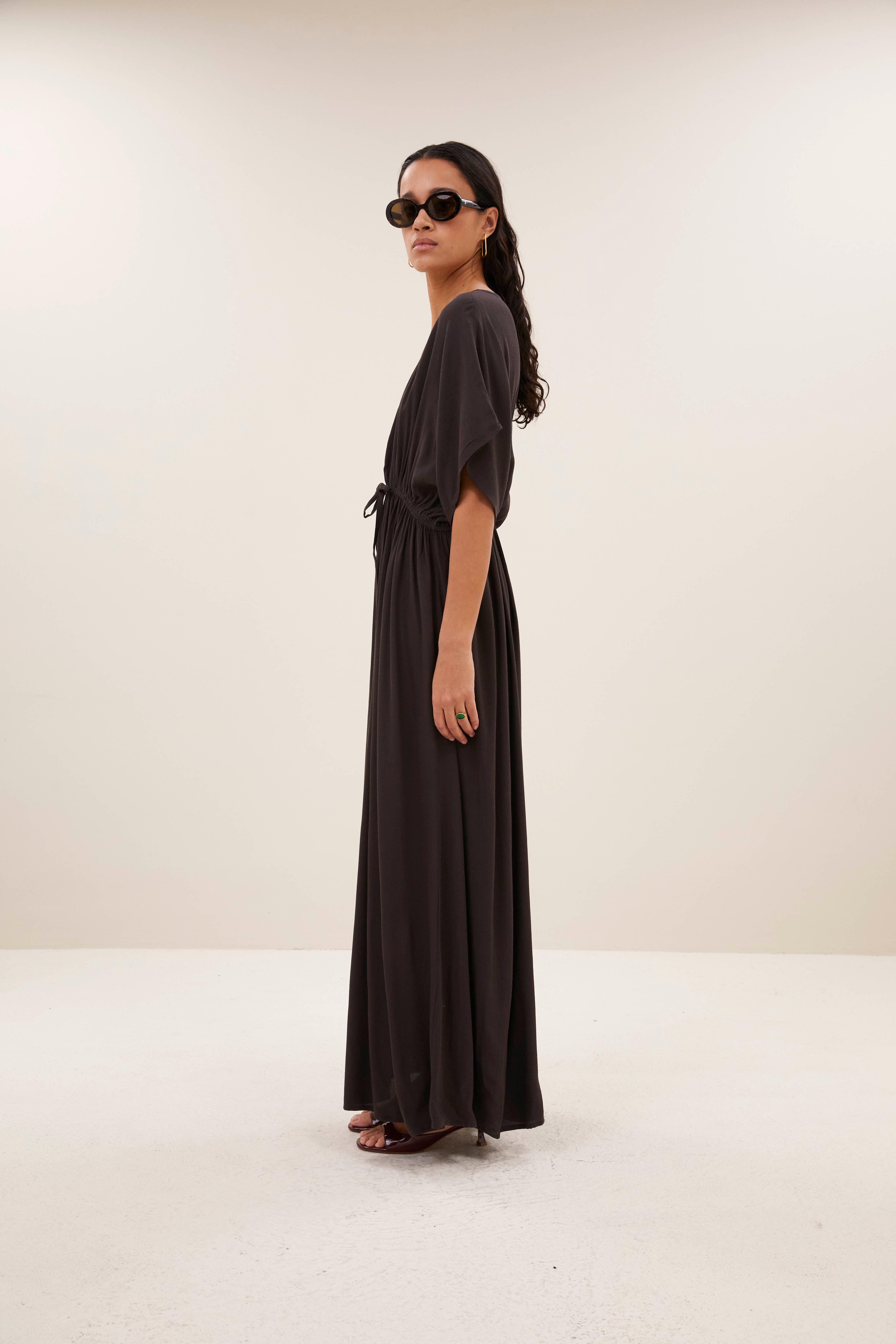 dress-long twill dress espresso-by-bar-sfeerbeeld