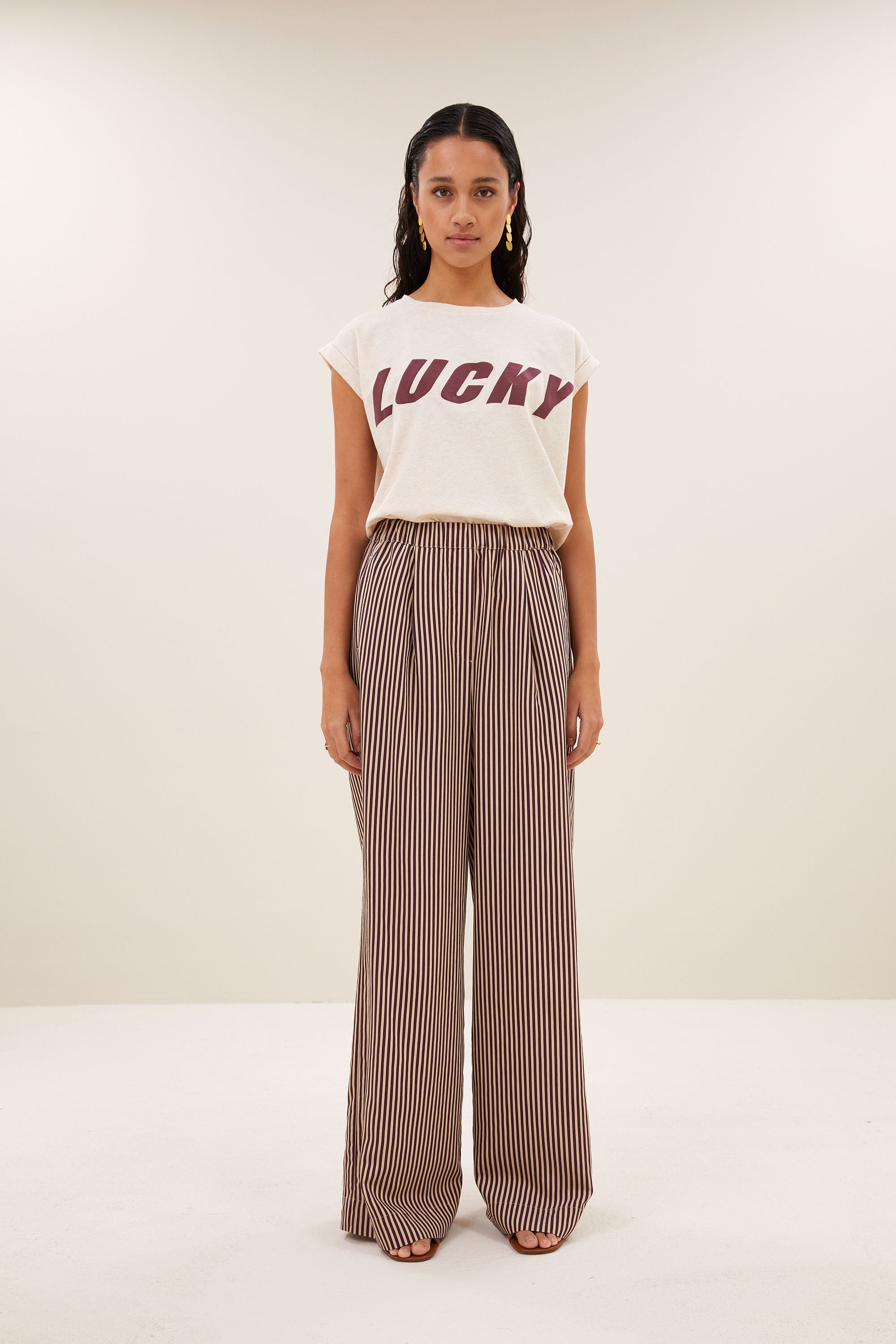 celin-stripe-pants-burgundy-stripe-losvallende pasvorm-plooien-draagbaar als set-by-bar-extra