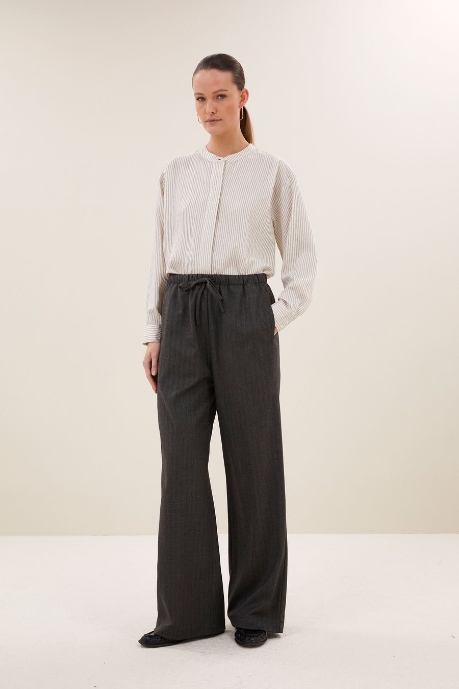 pelle herringbone pants | black herringbone