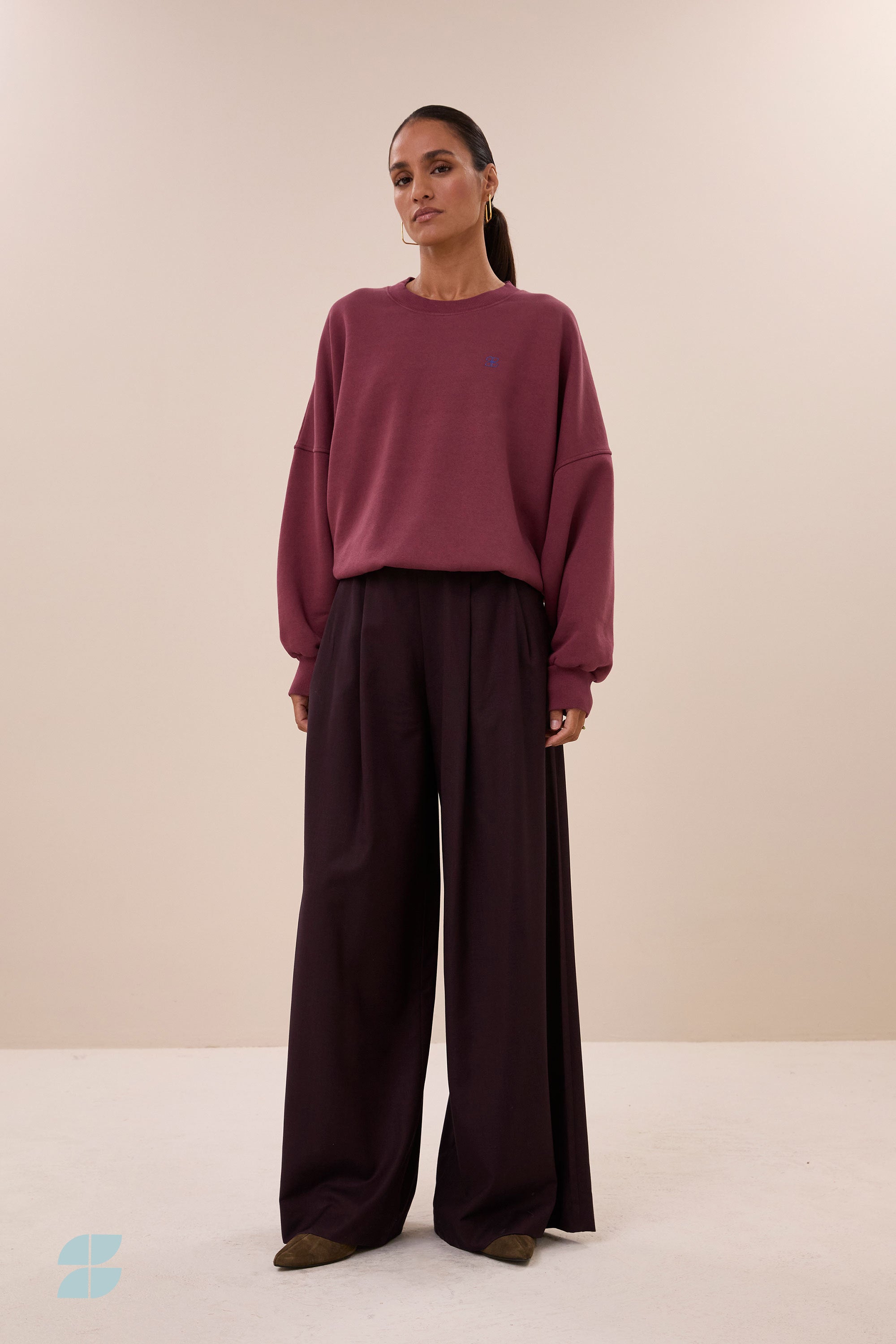malyn logo sweater | burgundy crush