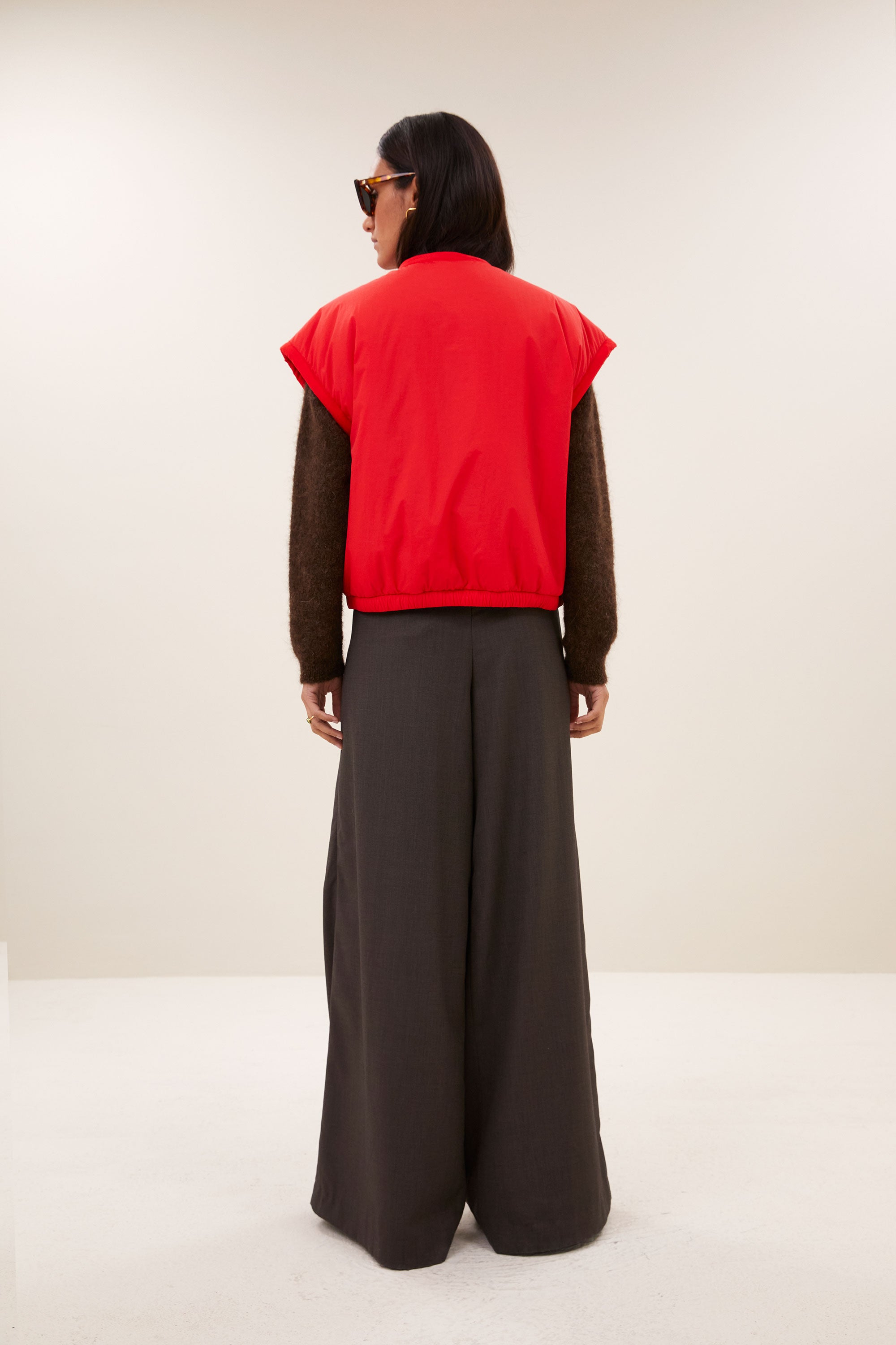 gio sleeveless jacket | poppy red