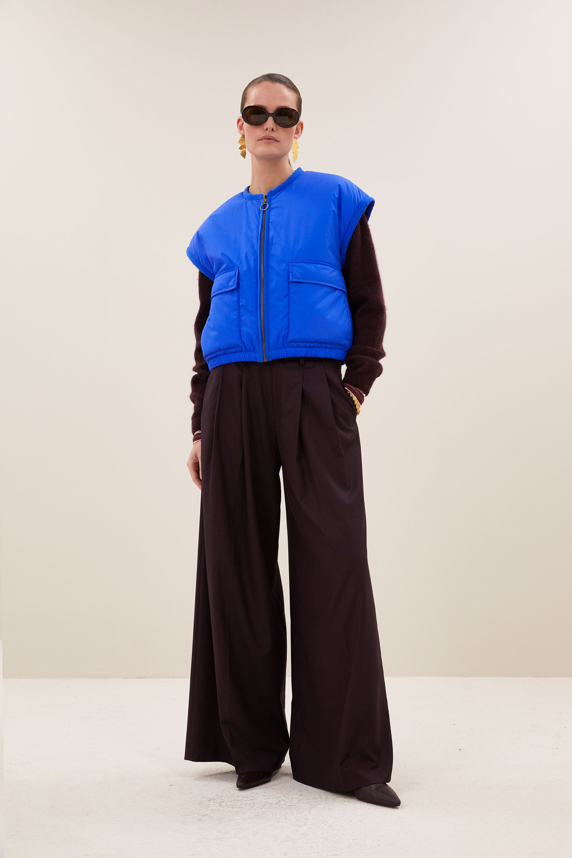 gio sleeveless jacket | kingsblue