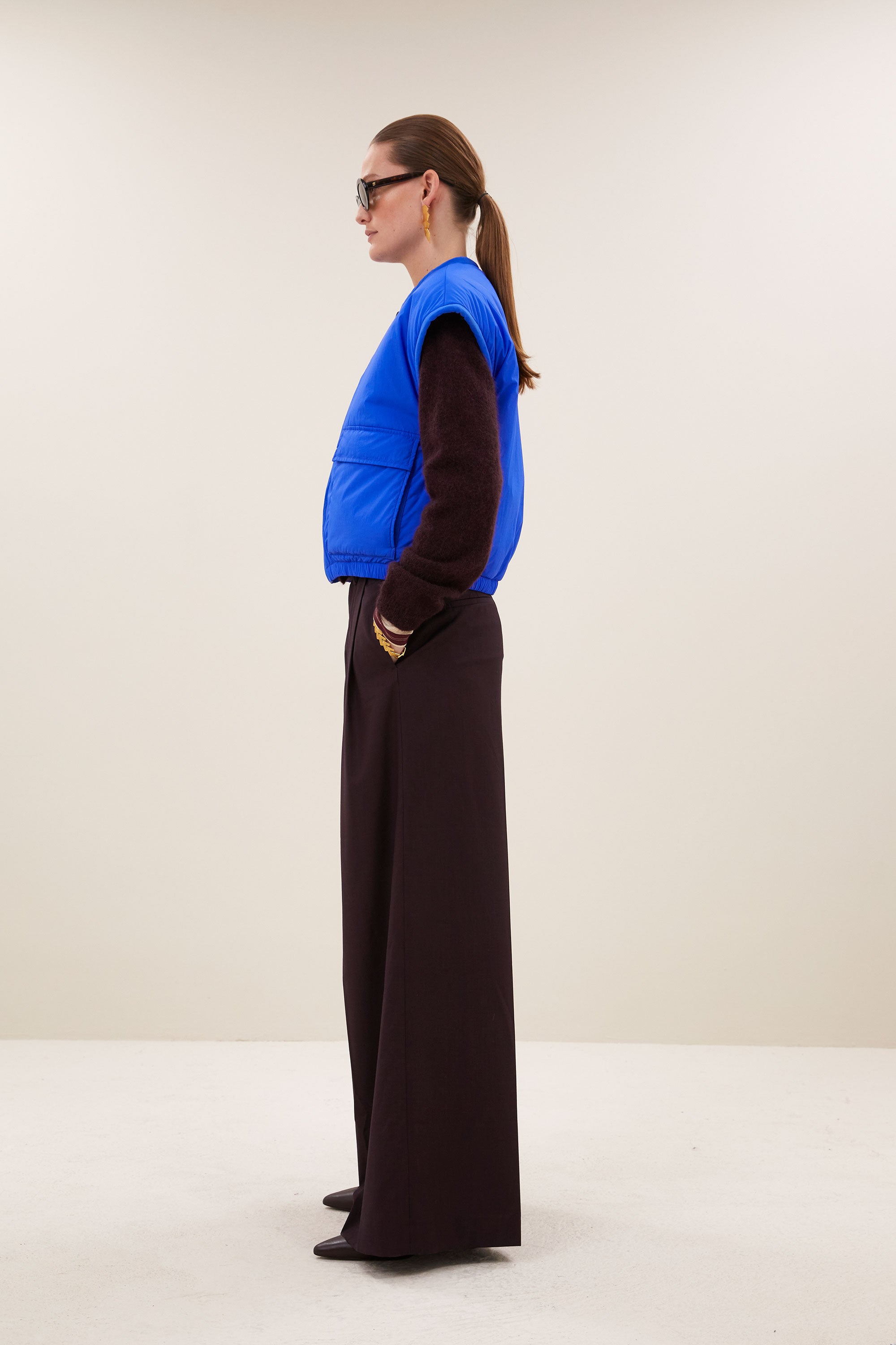 gio sleeveless jacket | kingsblue