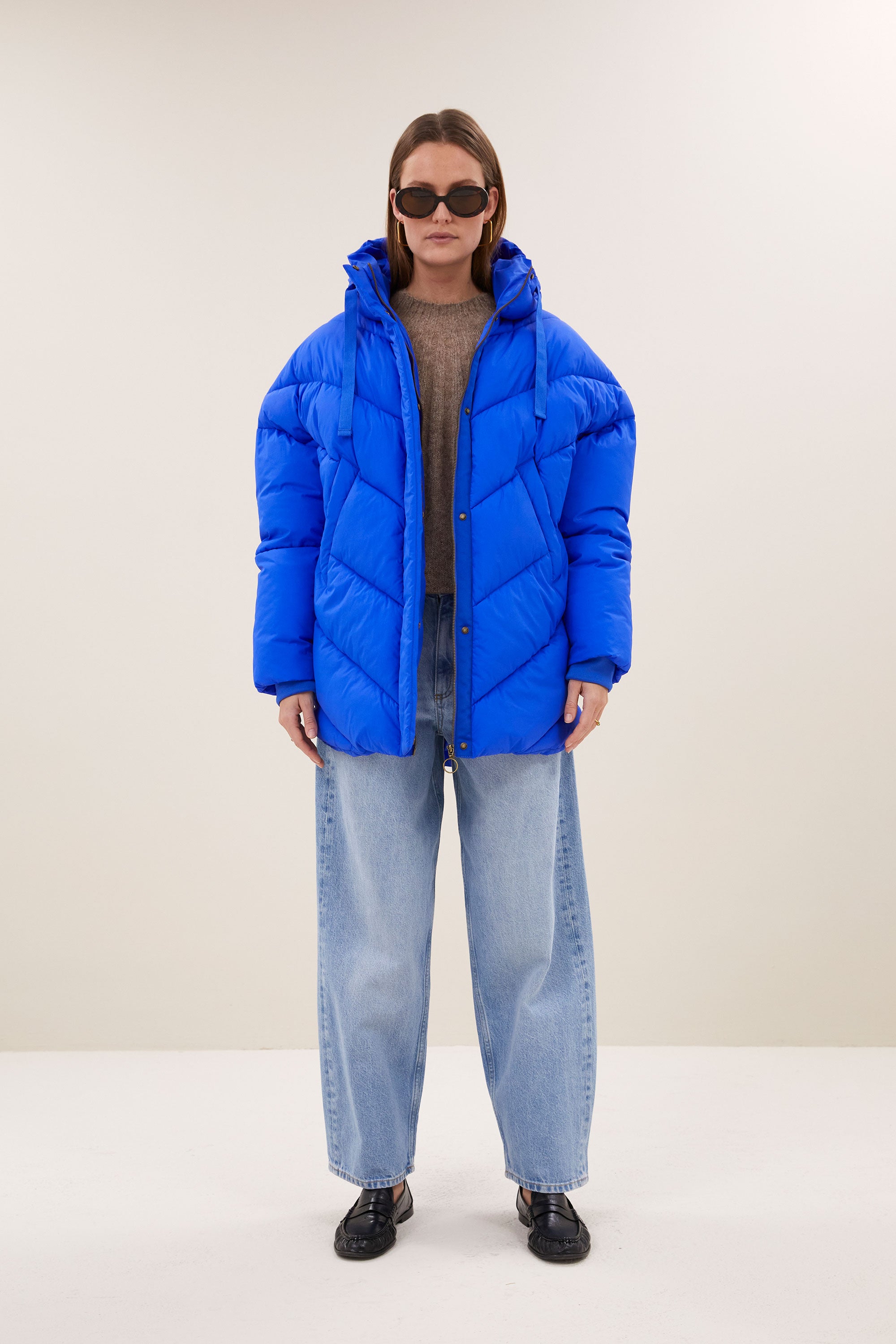 franky-jacket-kingsblue-all-time classic-gemaakt door weefspecialist-rits- en knoopsluiting-by-bar-vooraanzicht