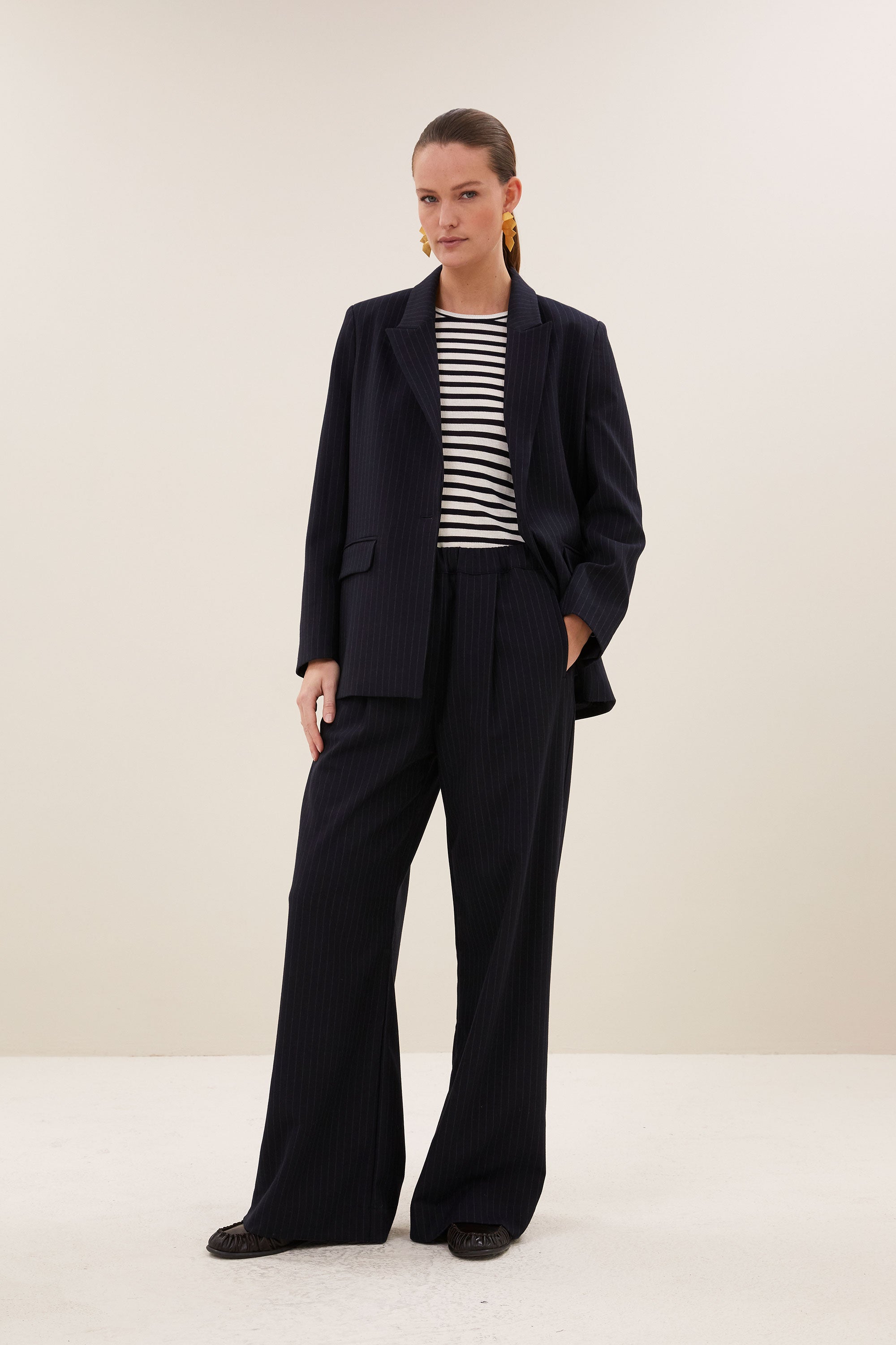 nes pinstripe blazer | midnight