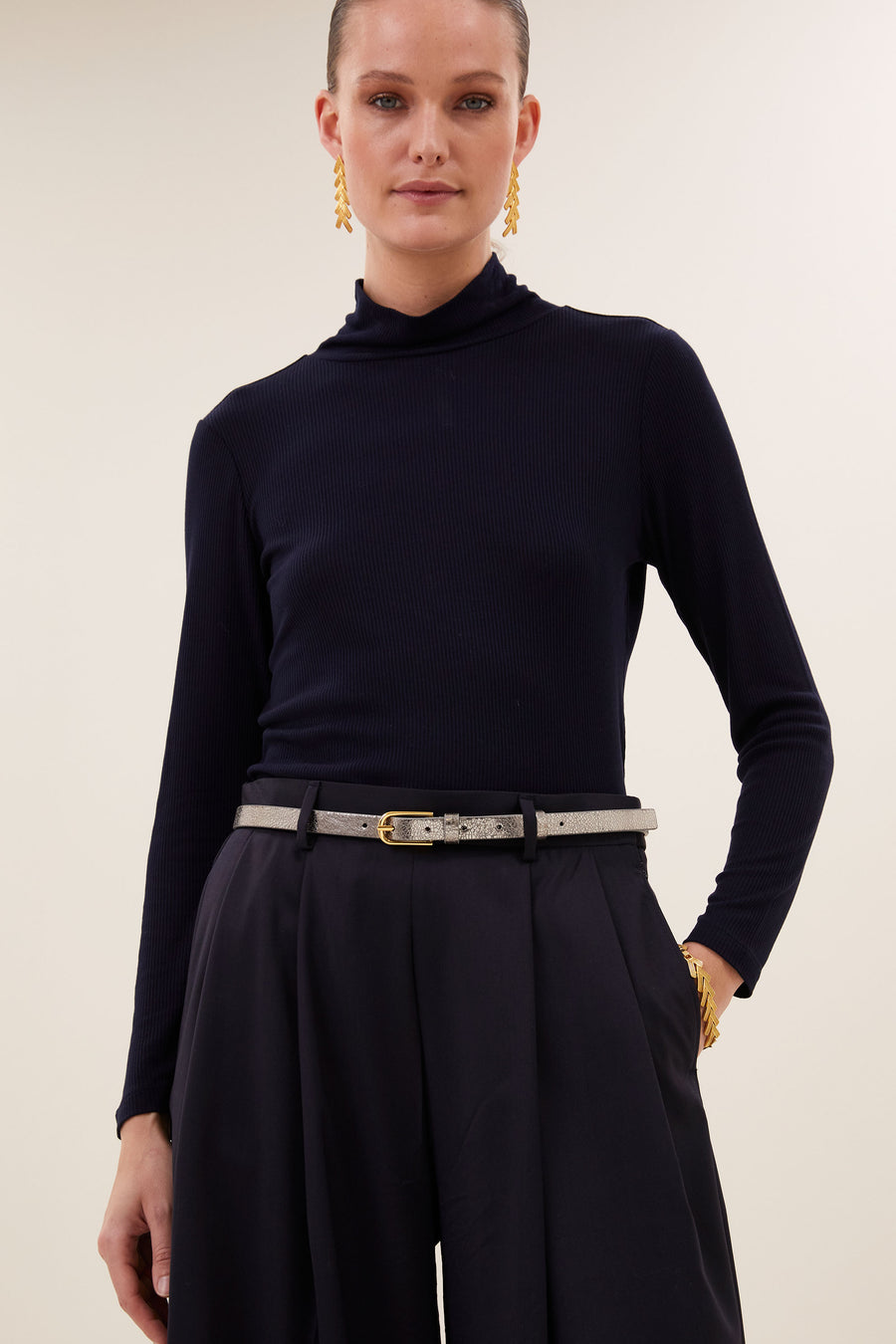 lovi-metallic-belt-silver-naar wens verstelbaar-all-time classic-by-bar-vooraanzicht
