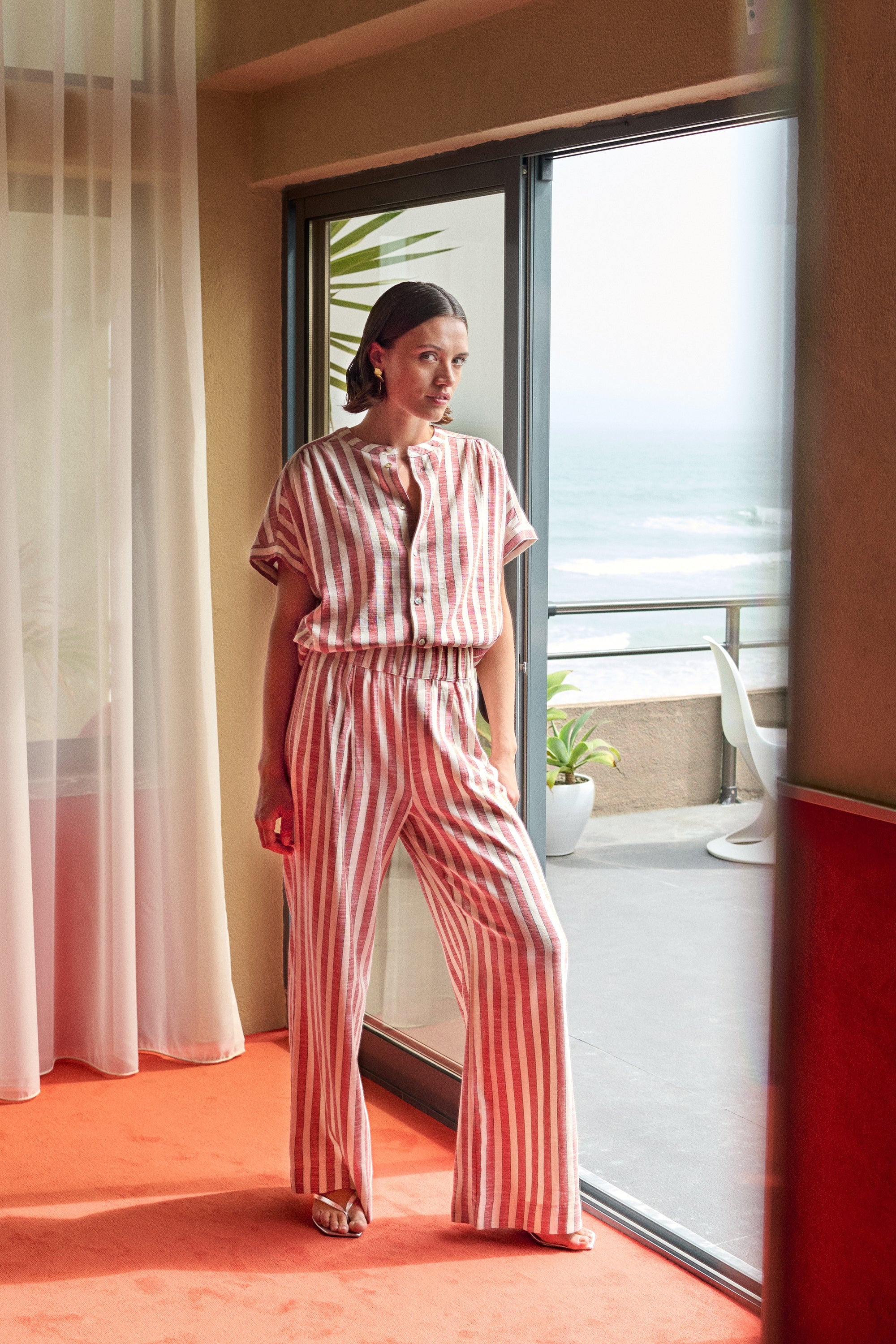 benji wide stripe pants | red stripe