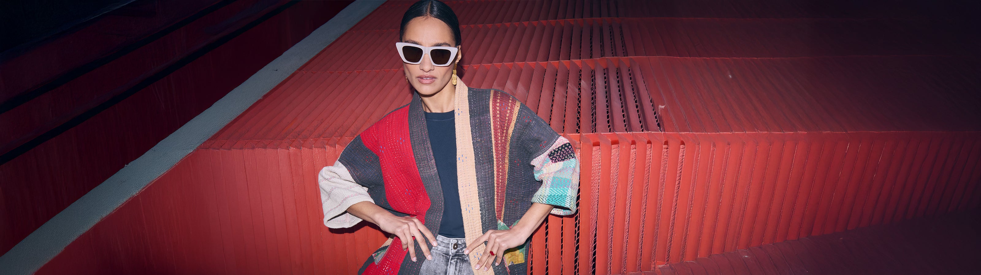 categoriebanner_anticjackets_desktop