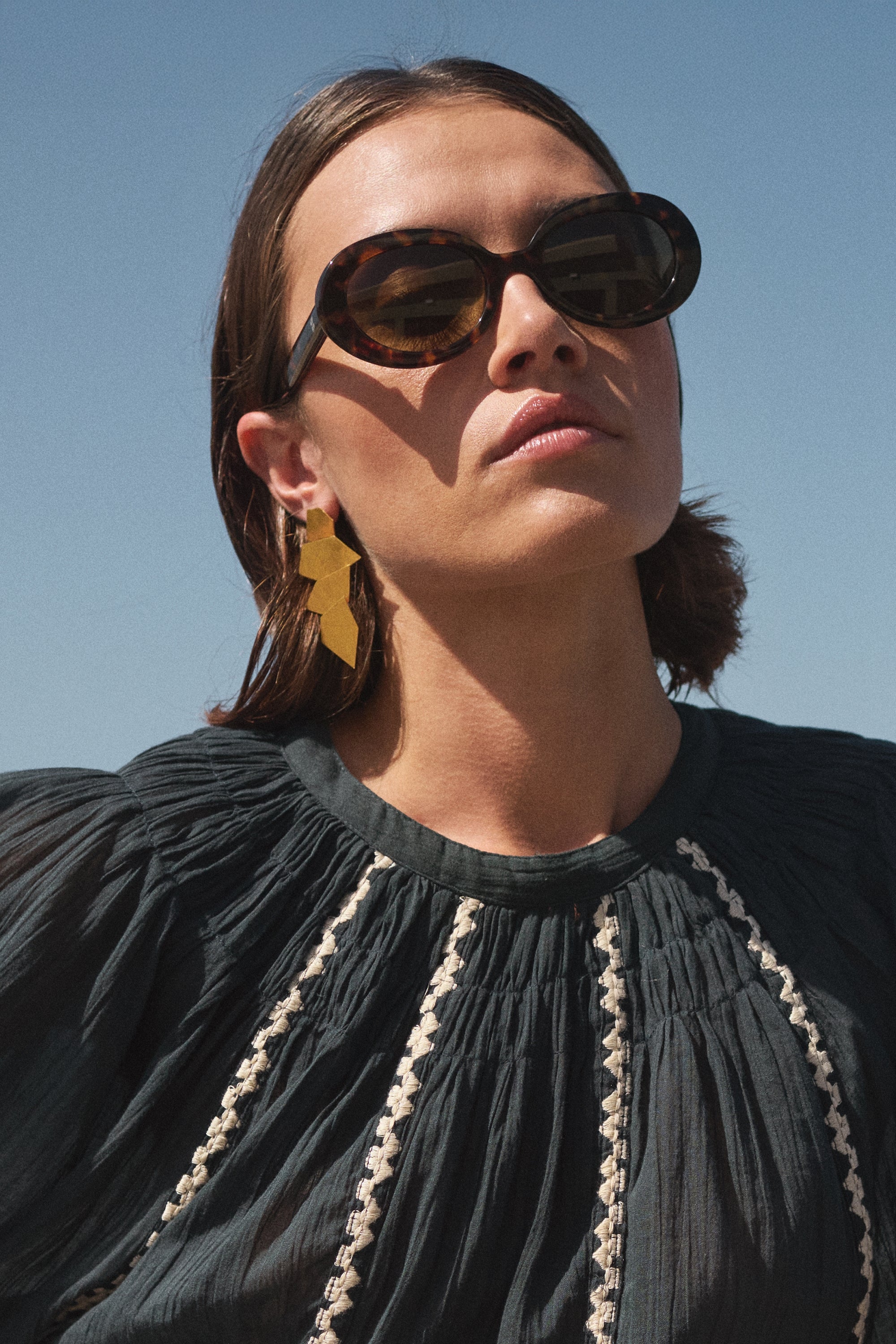 crystal earring | gold