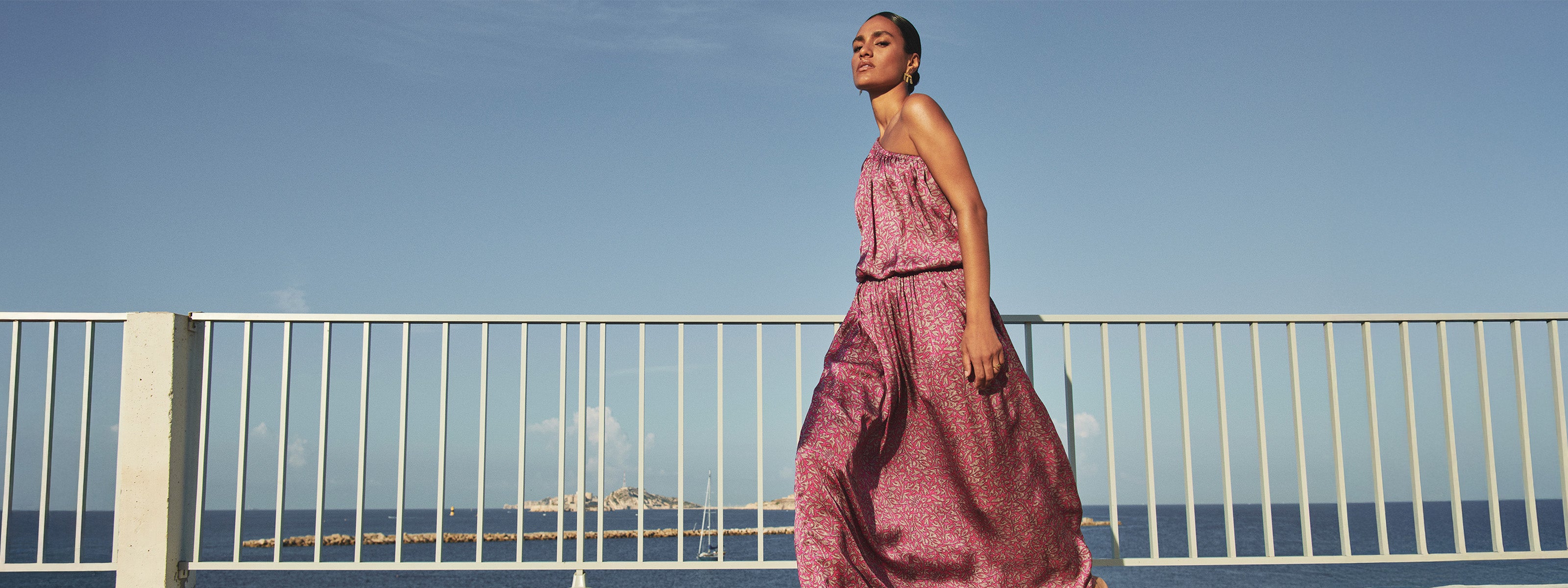 header desktop, aisha top and skirt