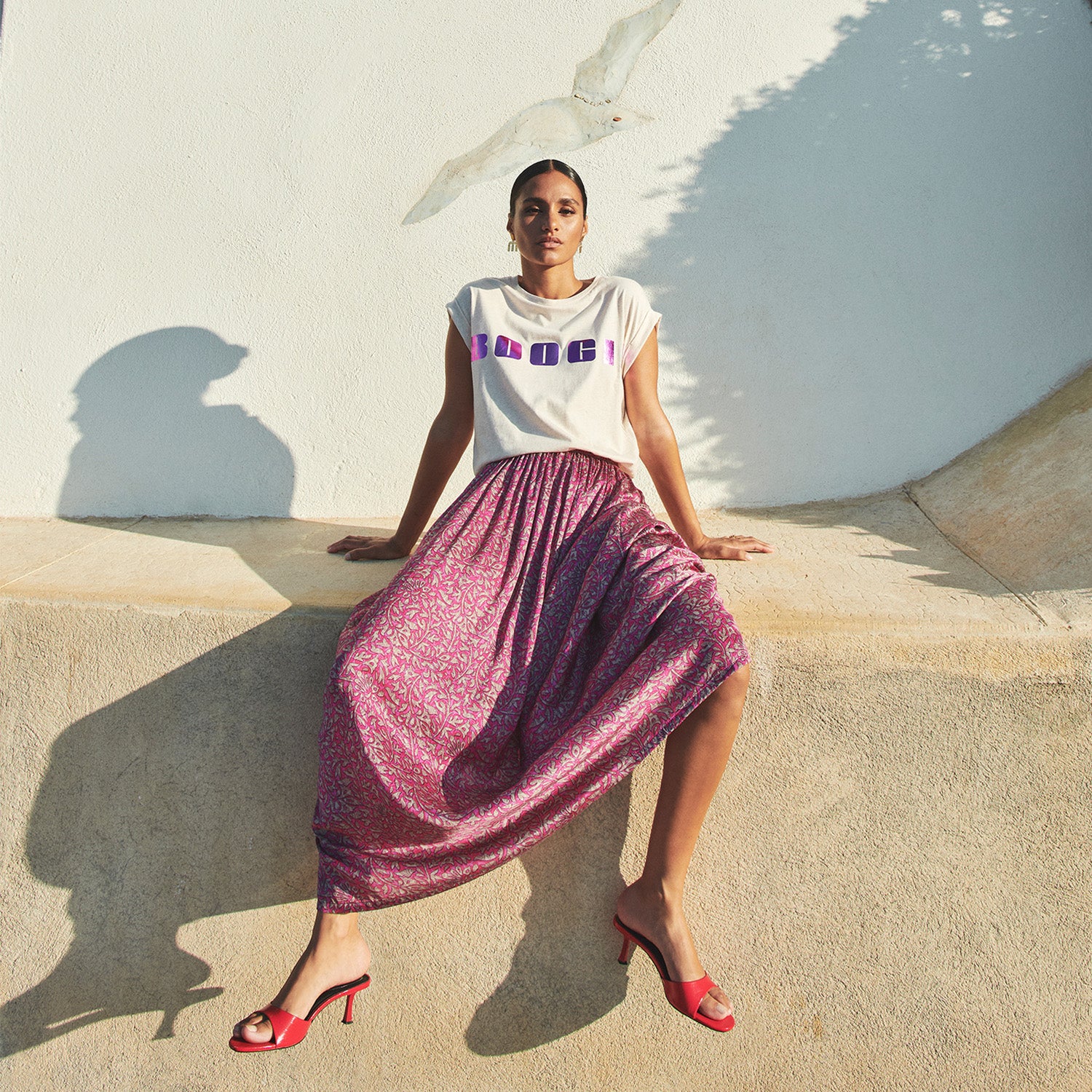 landingspagina, aisha with boogie top and skirt