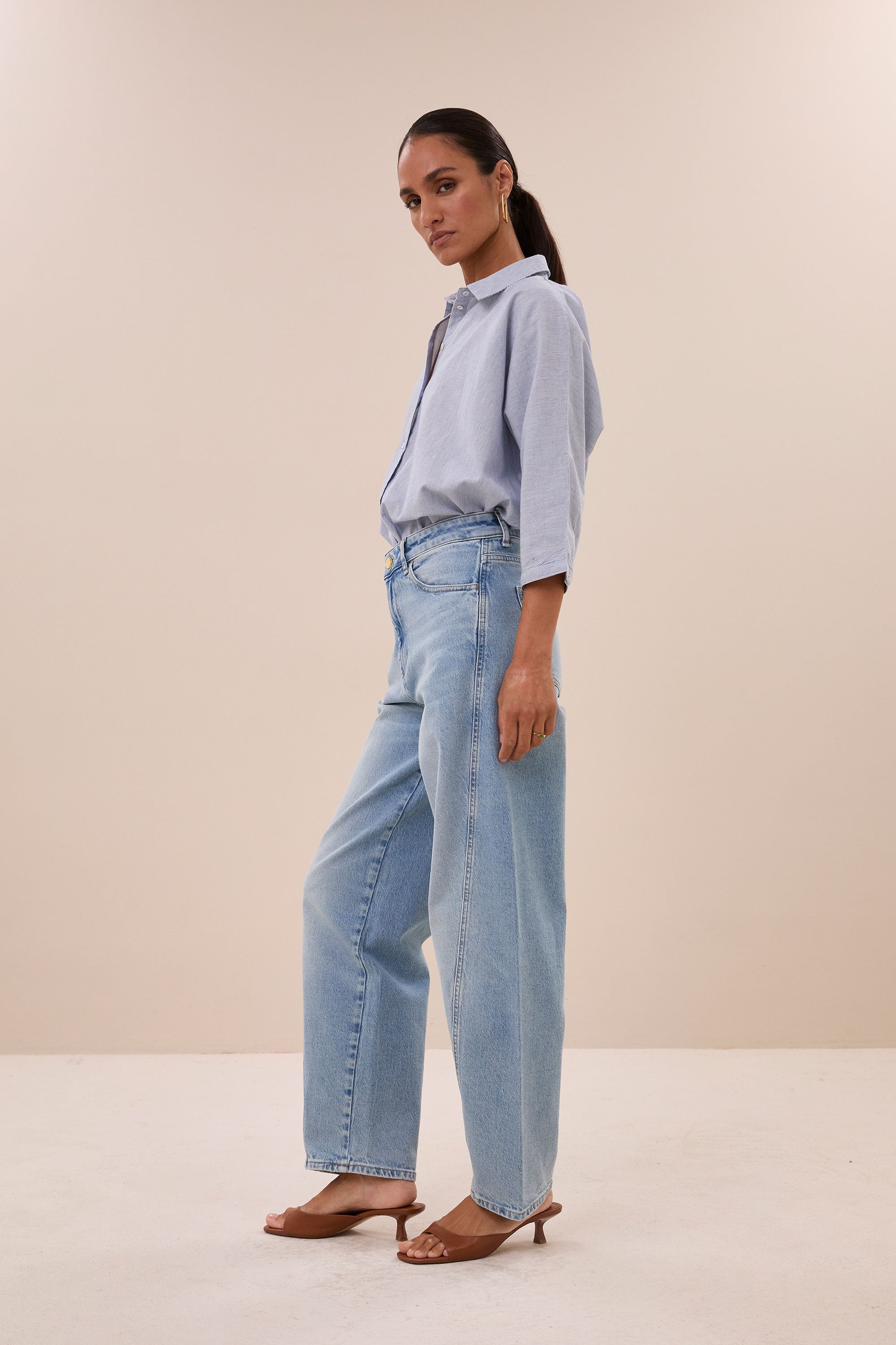 norel pin stripe blouse | indi grey