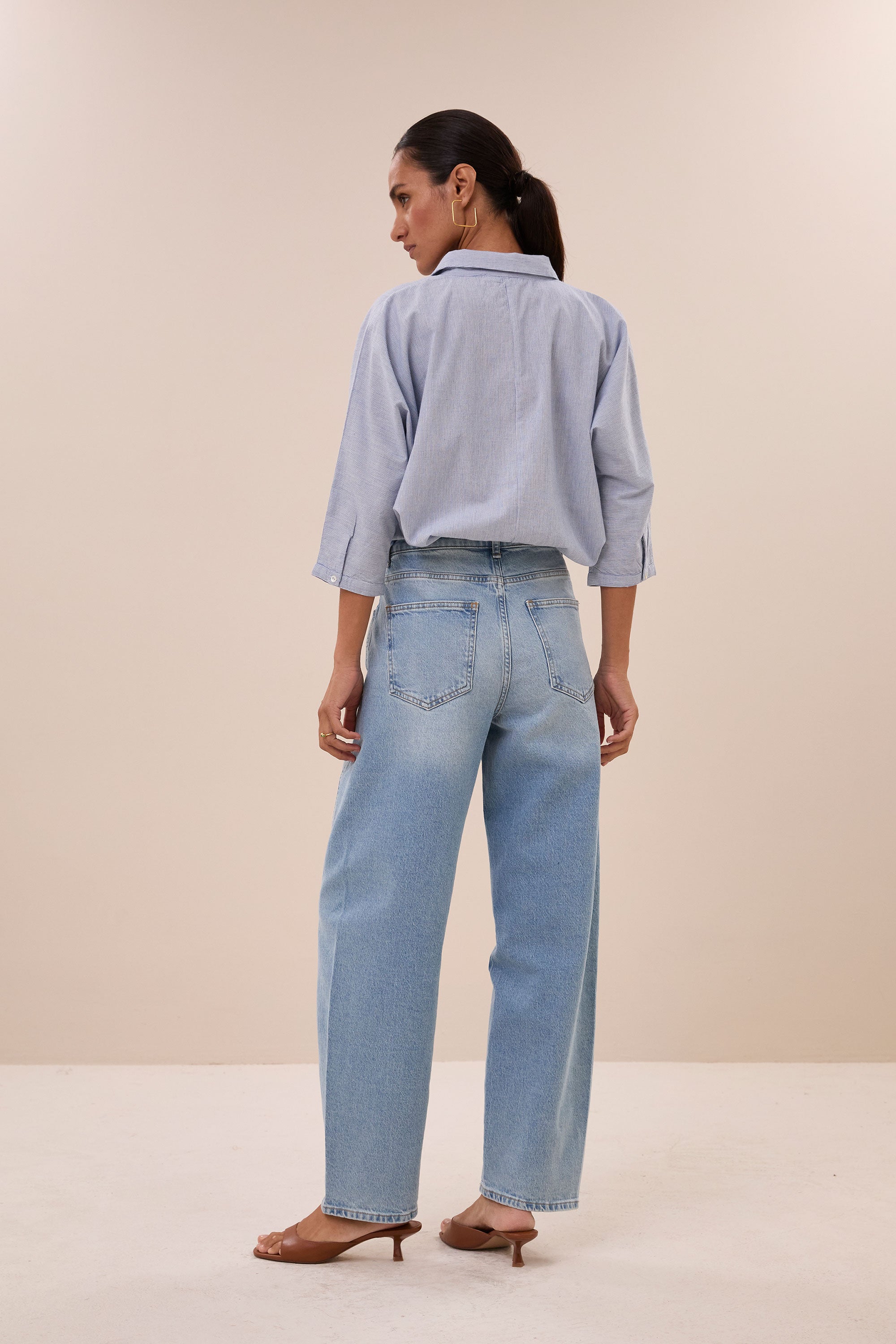norel pin stripe blouse | indi grey