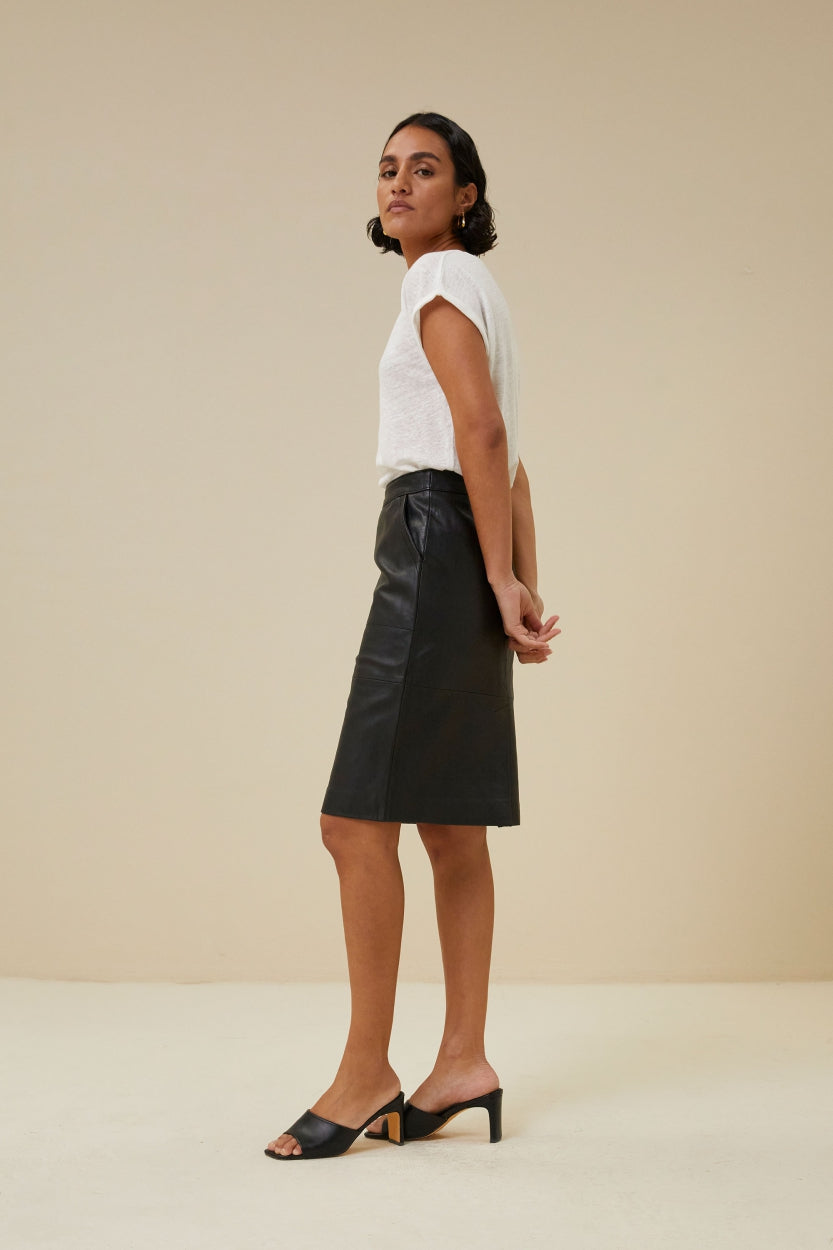 basic leather skirt | black