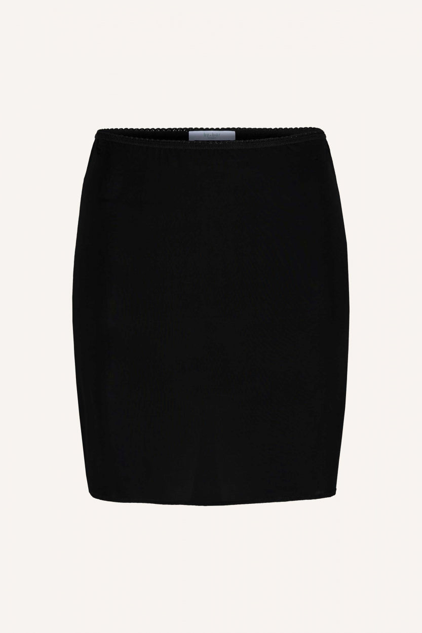 basic underskirt | black