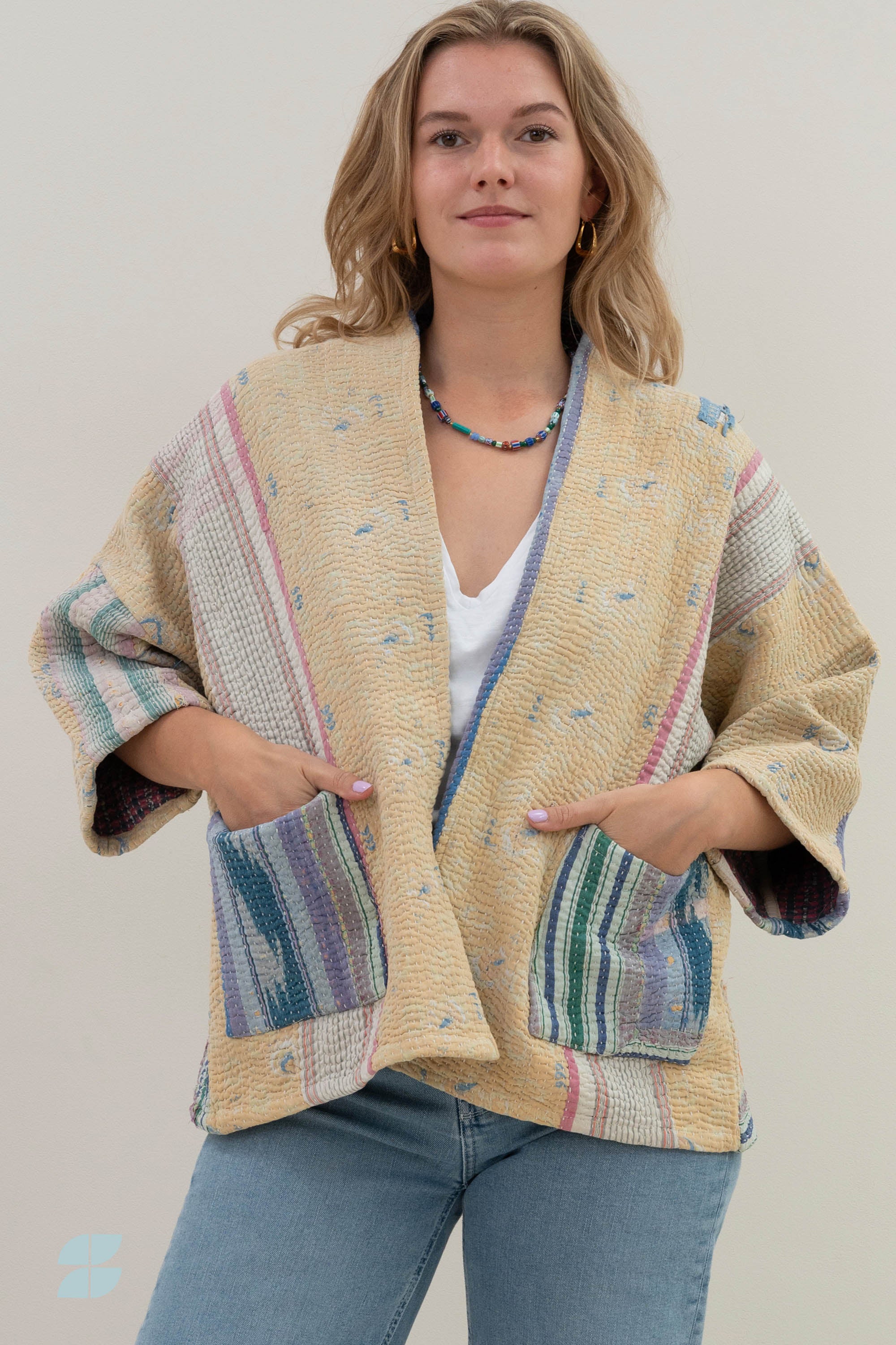 classic antic jacket | mandvi-h