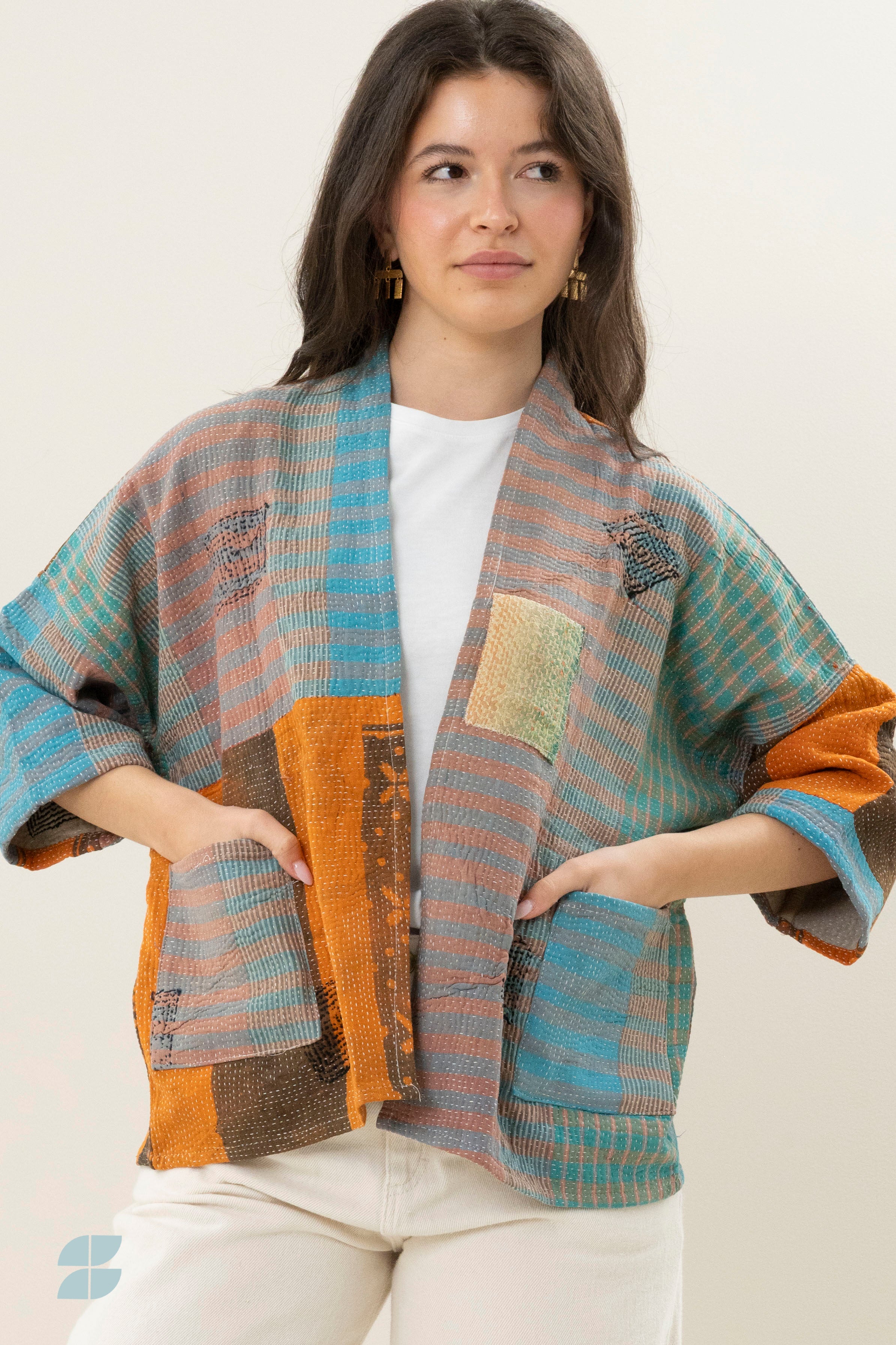 classic-antic-jacket-jetpur-g-elk item is uniek-must-have essential-tijdloze pasvorm-by-bar-sfeerbeeld
