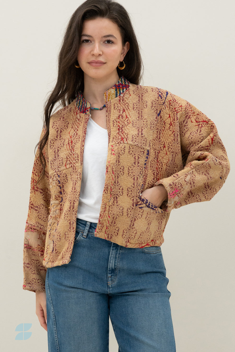 blossom-antic-jacket-latur-f-2-elk item is uniek-must-have essential-draagbaar aan beide zijden-by-bar-sfeerbeeld