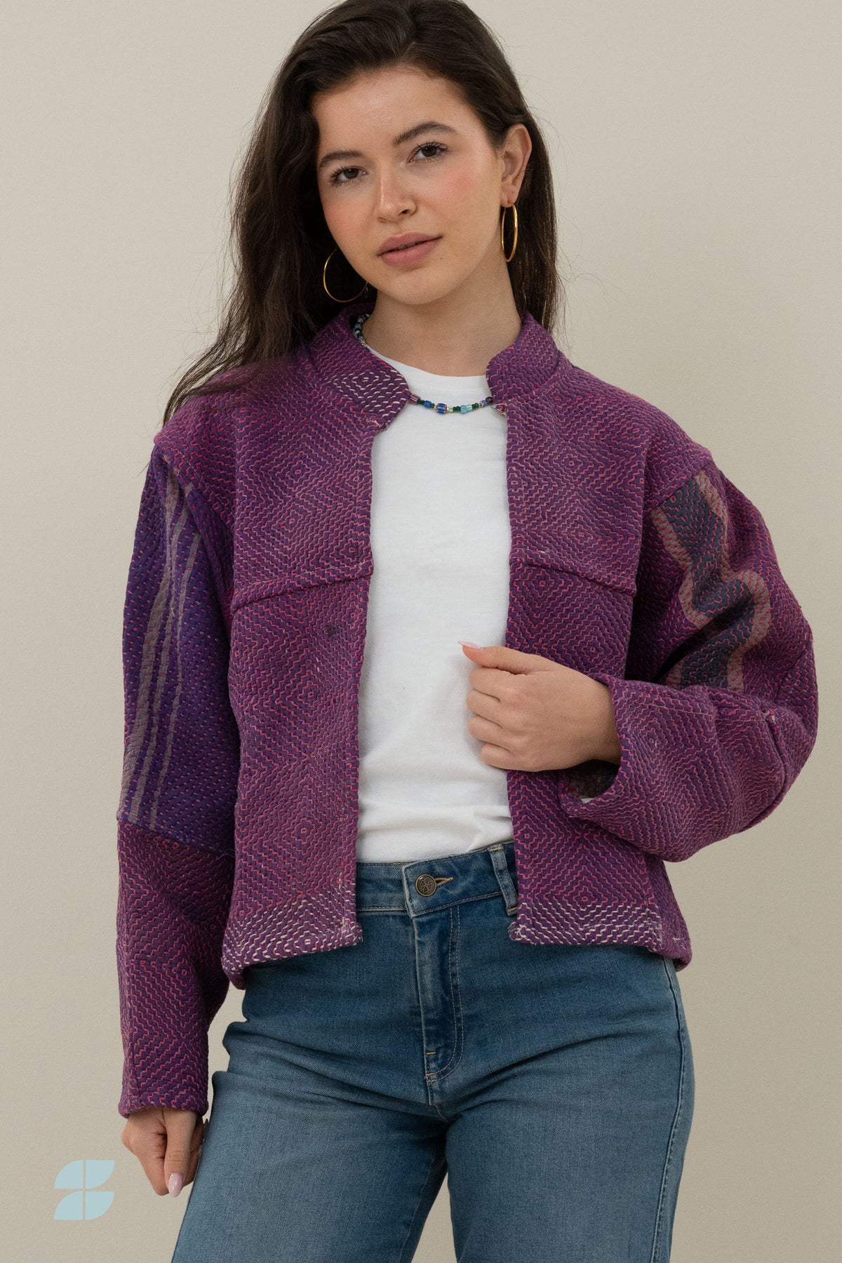 blossom-antic-jacket-jammu-i-2-elk item is uniek-must-have essential-draagbaar aan beide zijden-by-bar-sfeerbeeld
