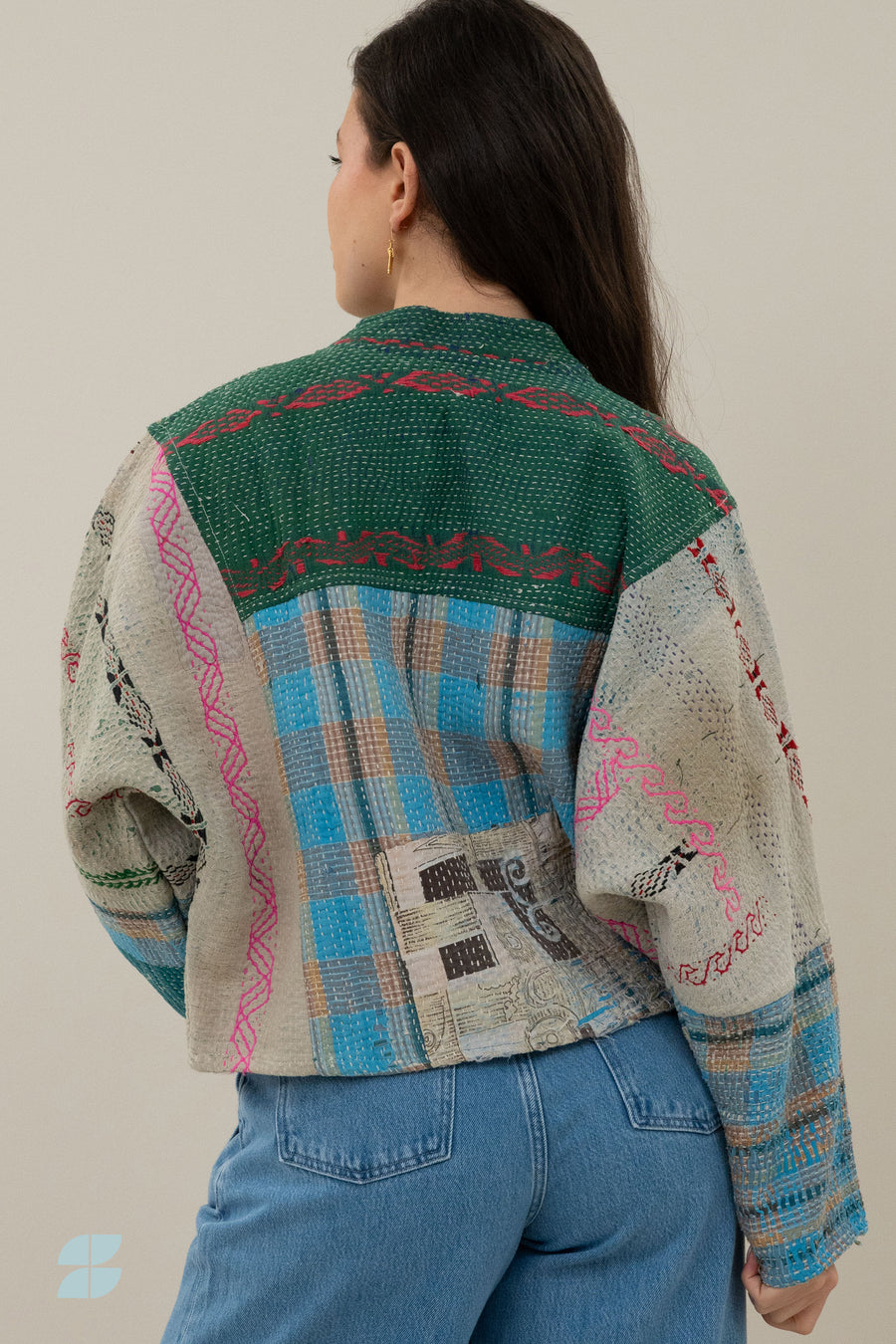 blossom-antic-jacket-delhi-f-1-elk item is uniek-must-have essential-draagbaar aan beide zijden-by-bar-vooraanzicht