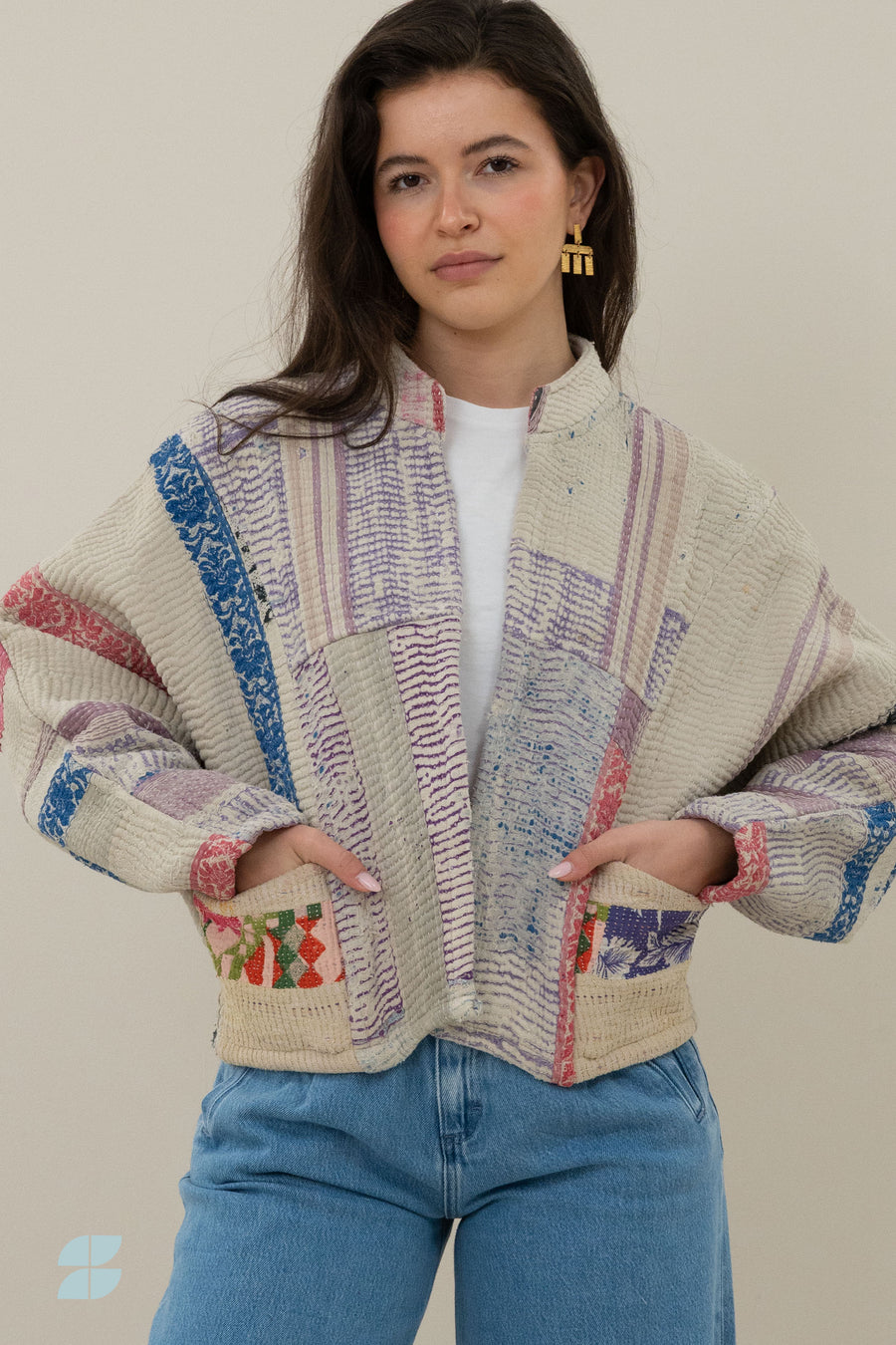 blossom-antic-jacket-delhi-j-1-elk item is uniek-must-have essential-draagbaar aan beide zijden-by-bar-sfeerbeeld