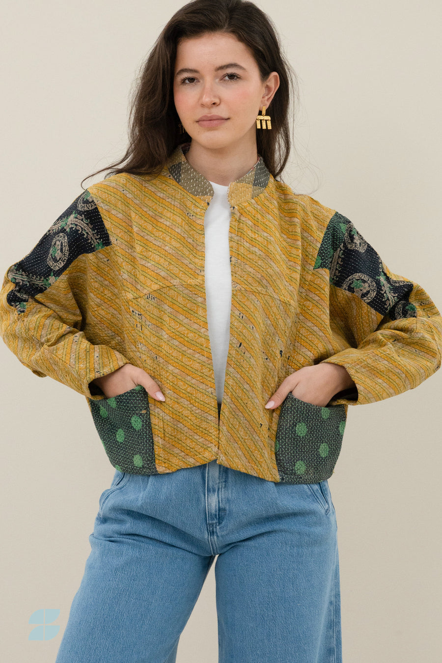 blossom-antic-jacket-thane-d-1-elk item is uniek-must-have essential-draagbaar aan beide zijden-by-bar-sfeerbeeld