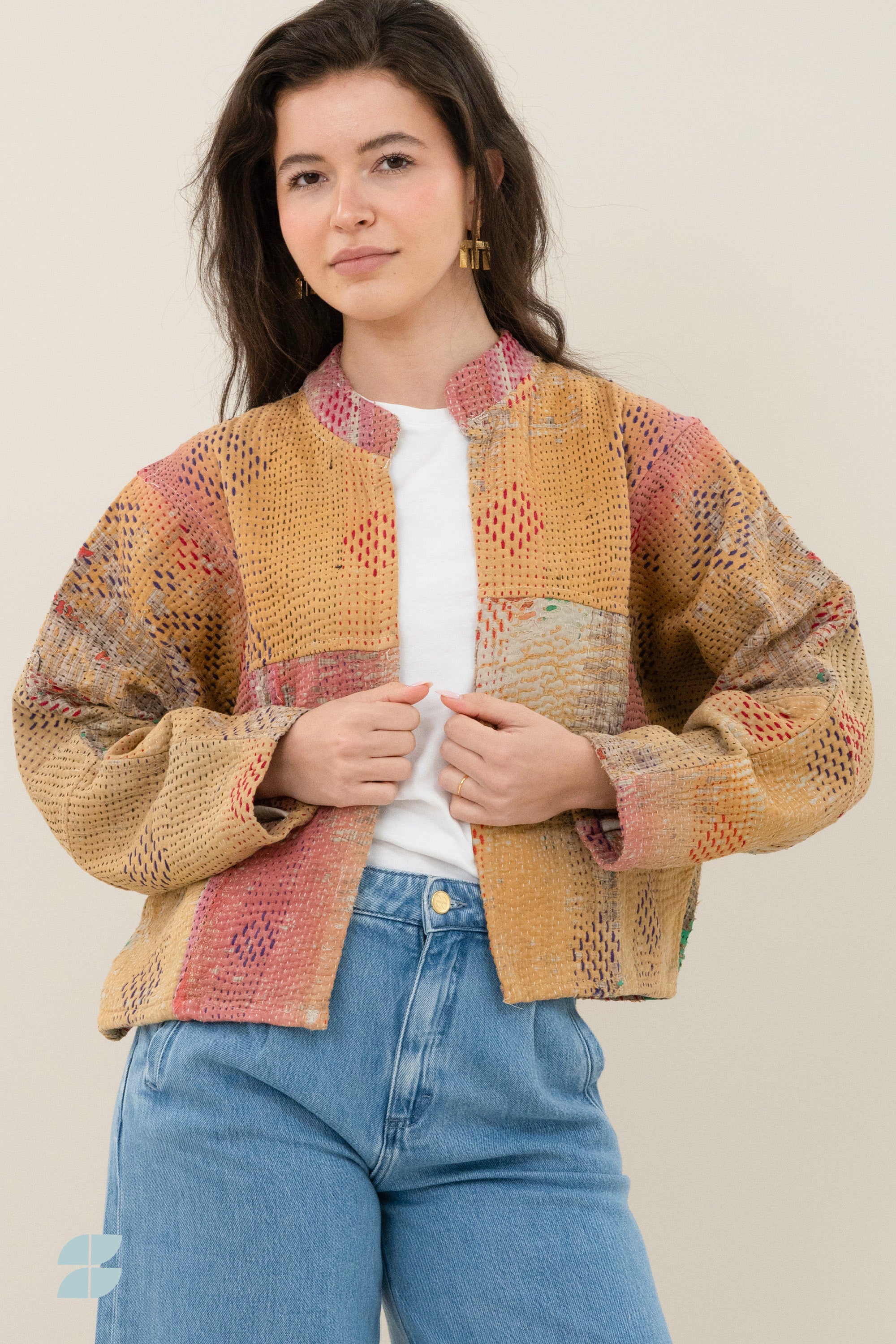 blossom-antic-jacket-thane-f-1-elk item is uniek-must-have essential-draagbaar aan beide zijden-by-bar-sfeerbeeld