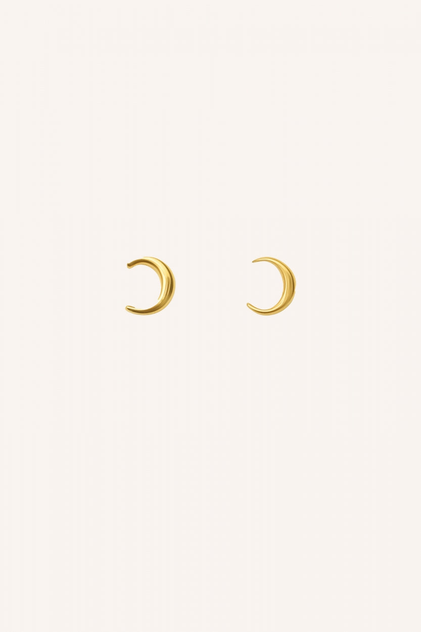 half-moon-earring-gold-gold plated-all-time classic-by-bar-sfeerbeeld
