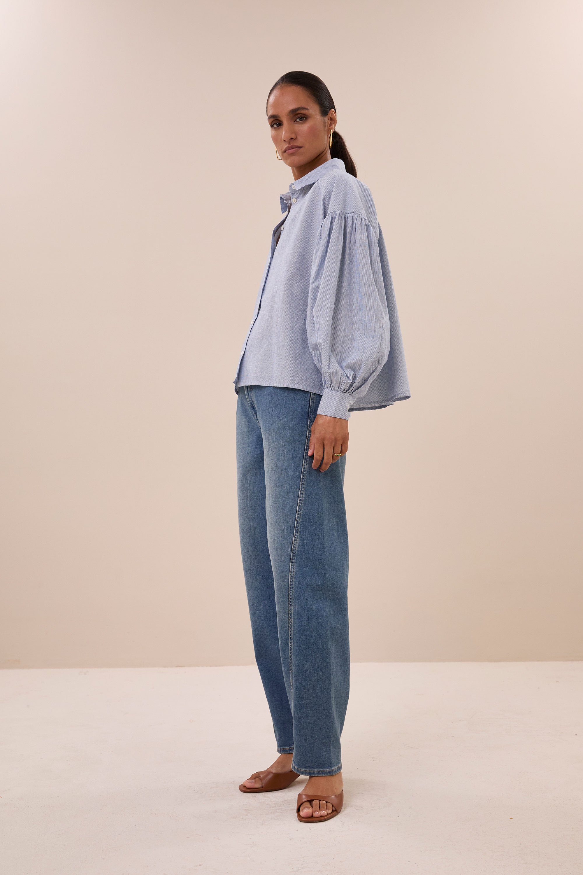 sarah short pin stripe blouse | indi grey