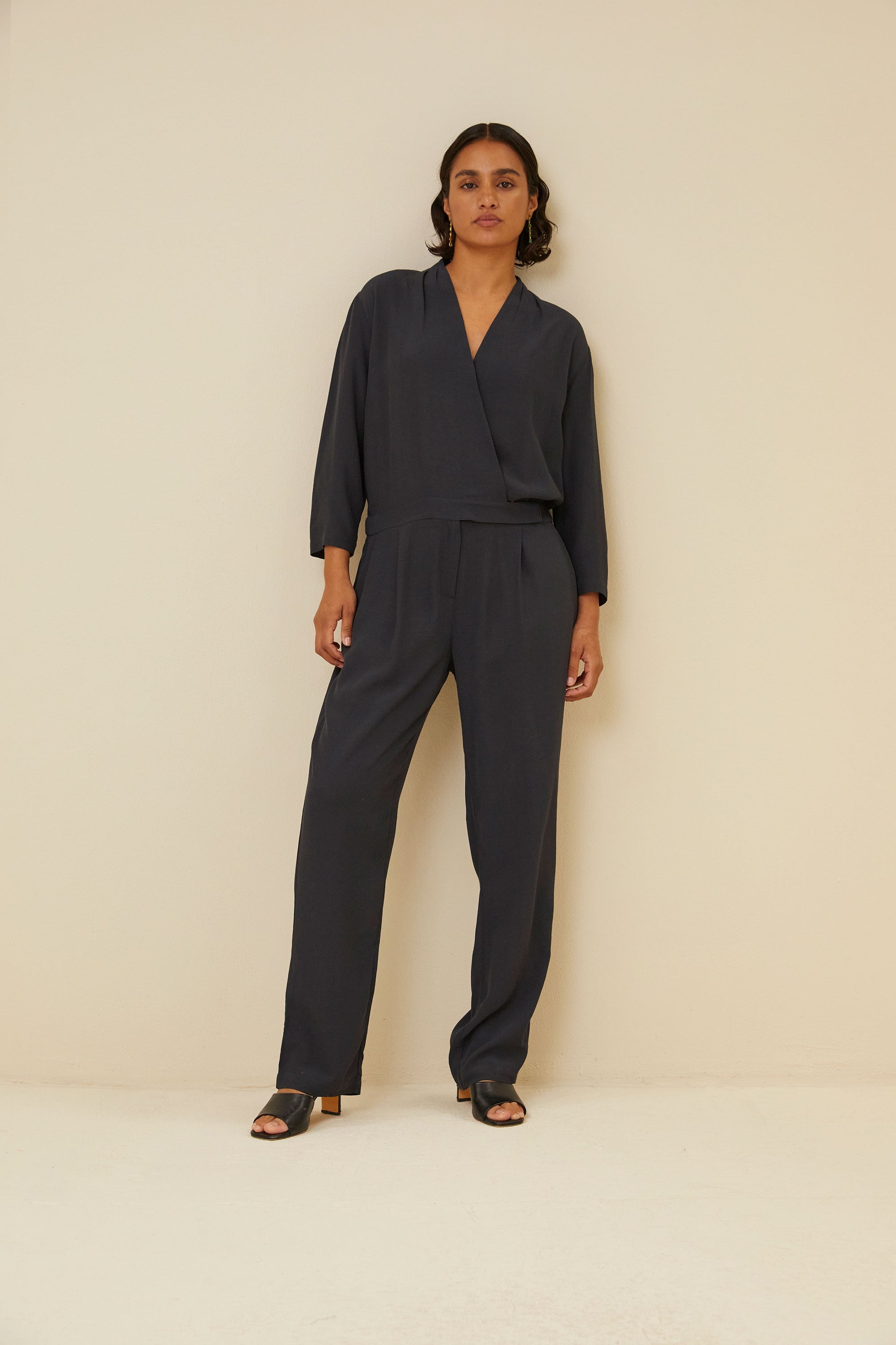 jimmie viscose suit | midnight