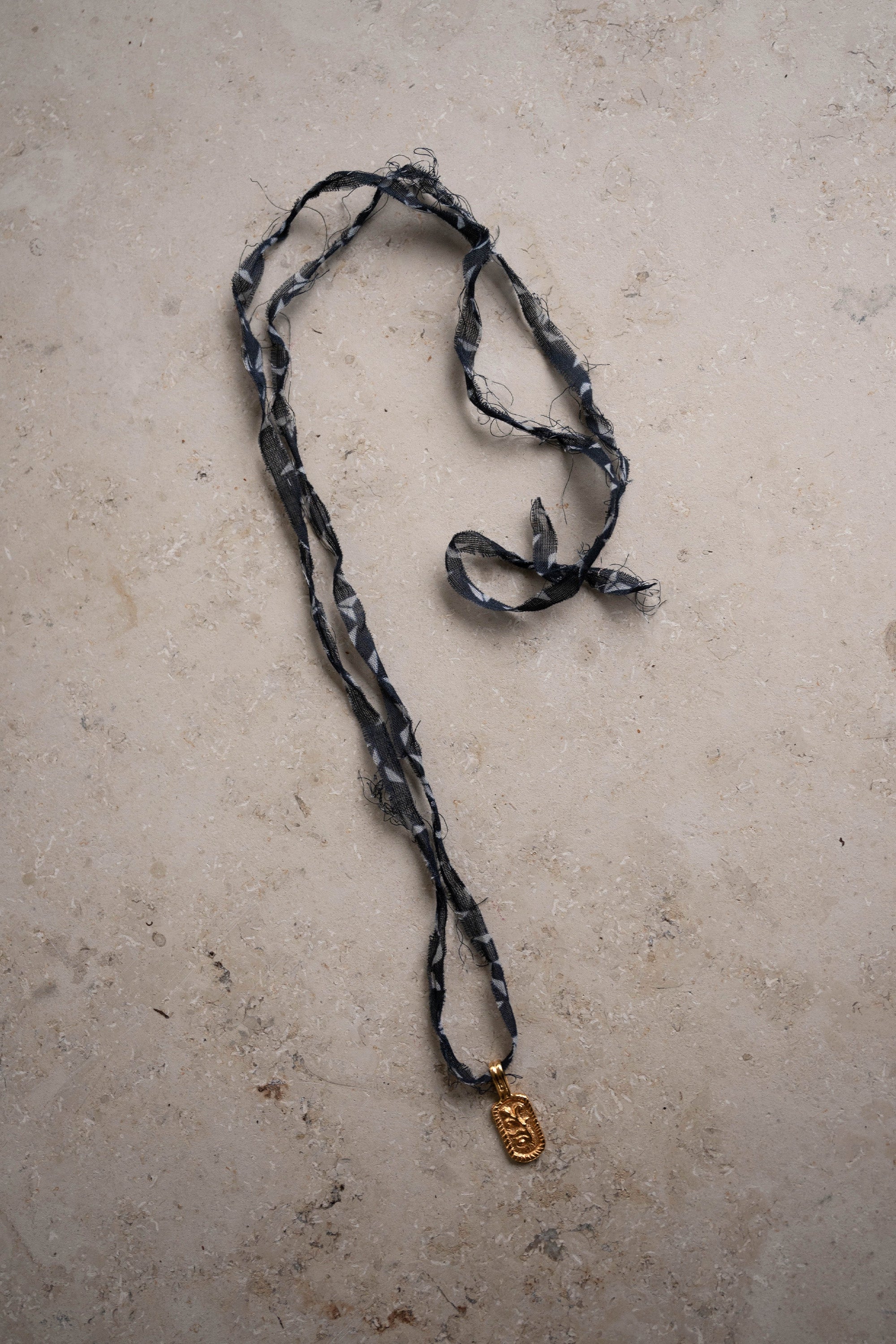 varanasi necklace | paper print