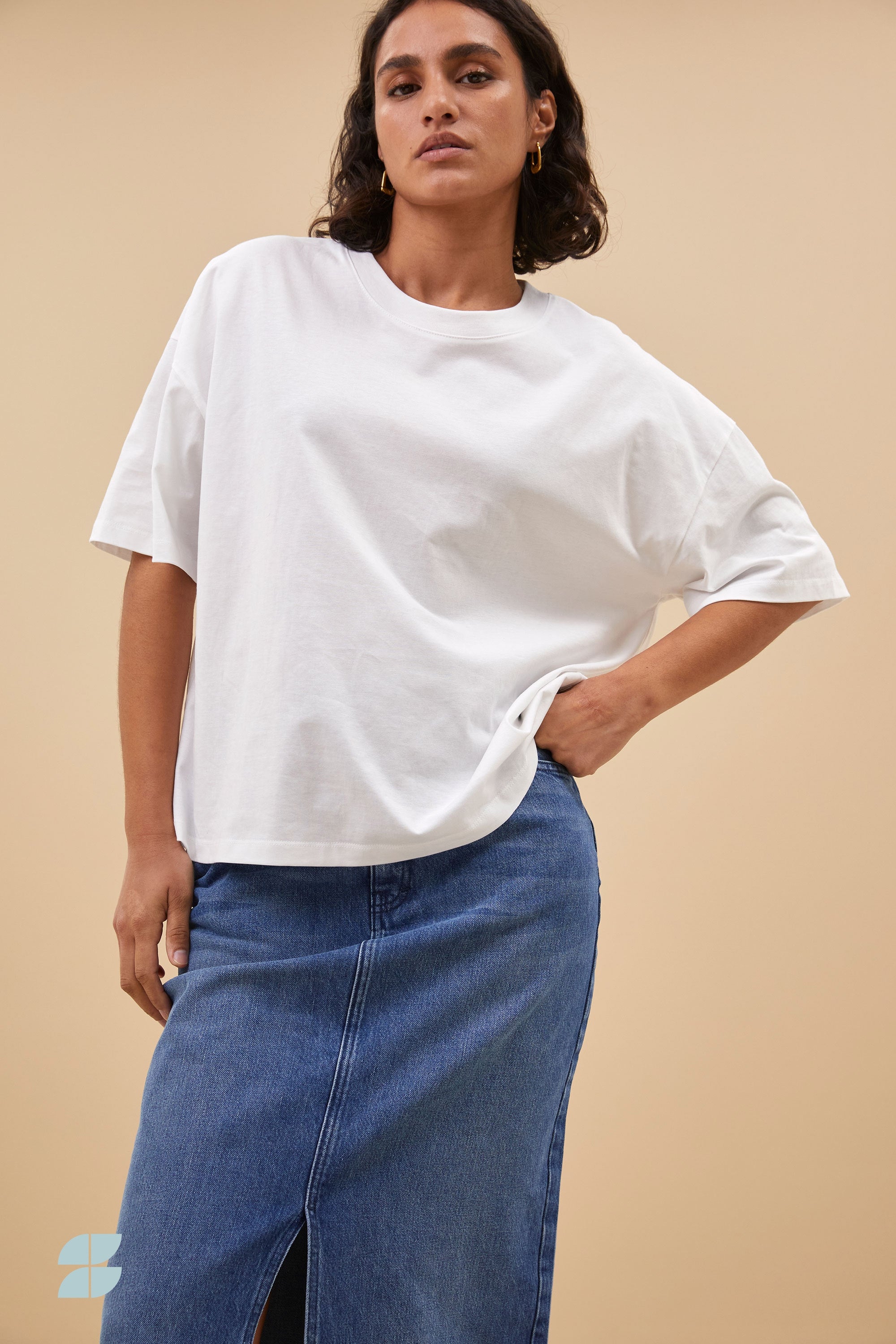 jade t shirt | white