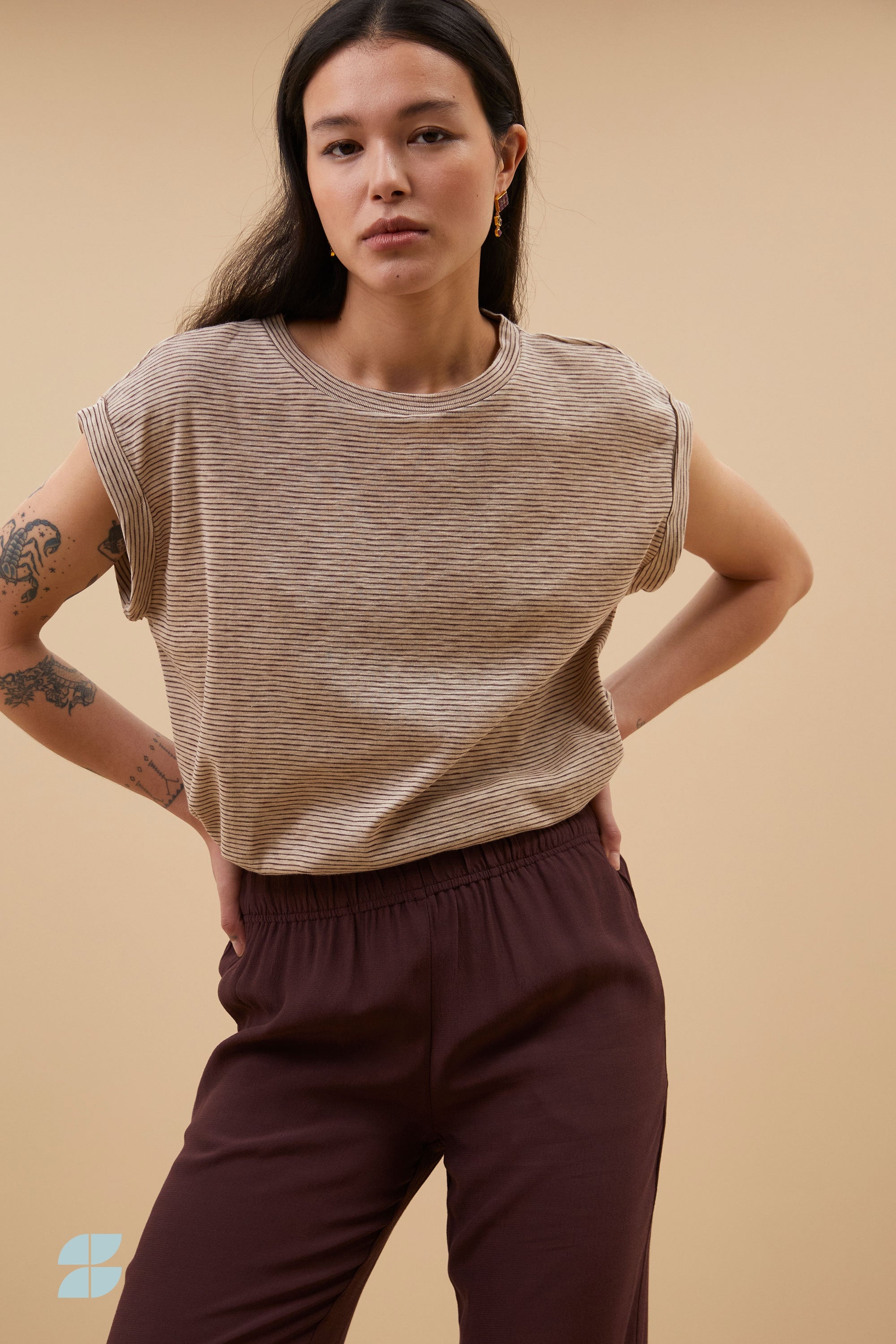 tobi thin stripe top | pecan