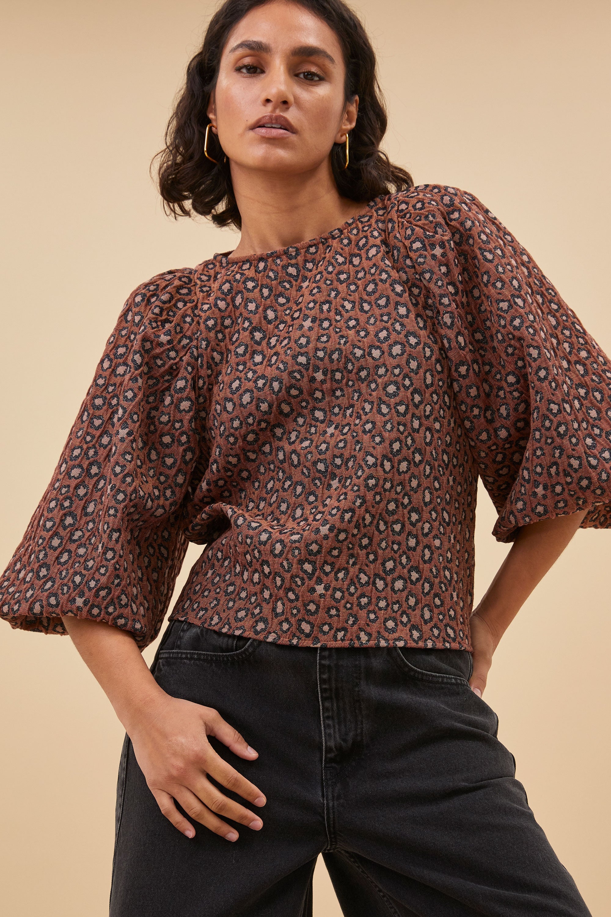 blusa zasu jacquard | estampado de pantera marrón