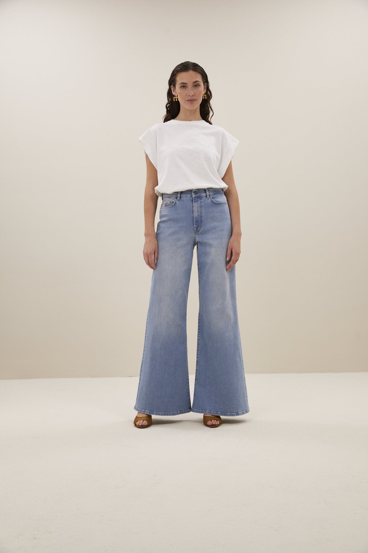 femme denim pants | light denim