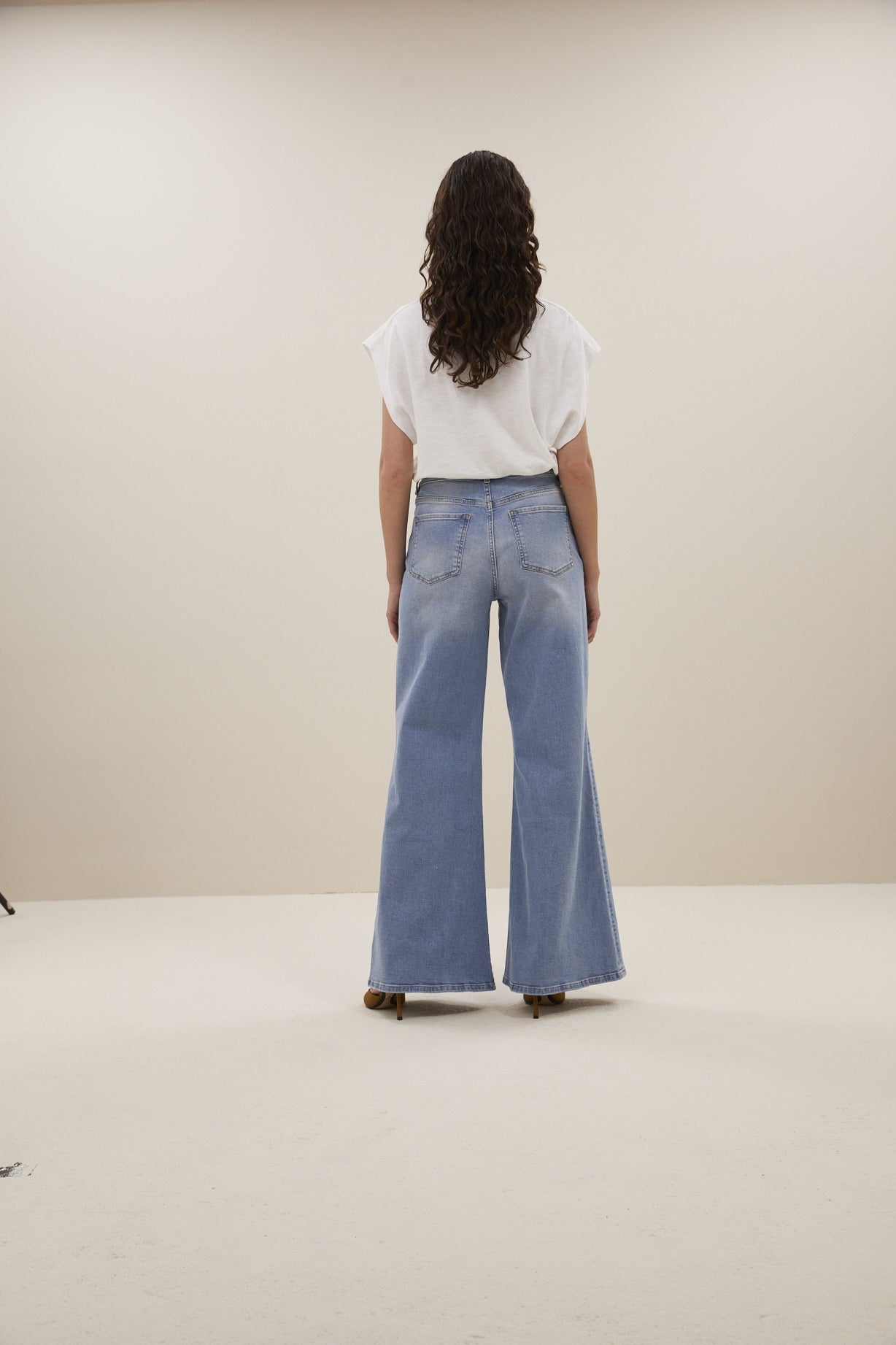 femme denim pants | light denim