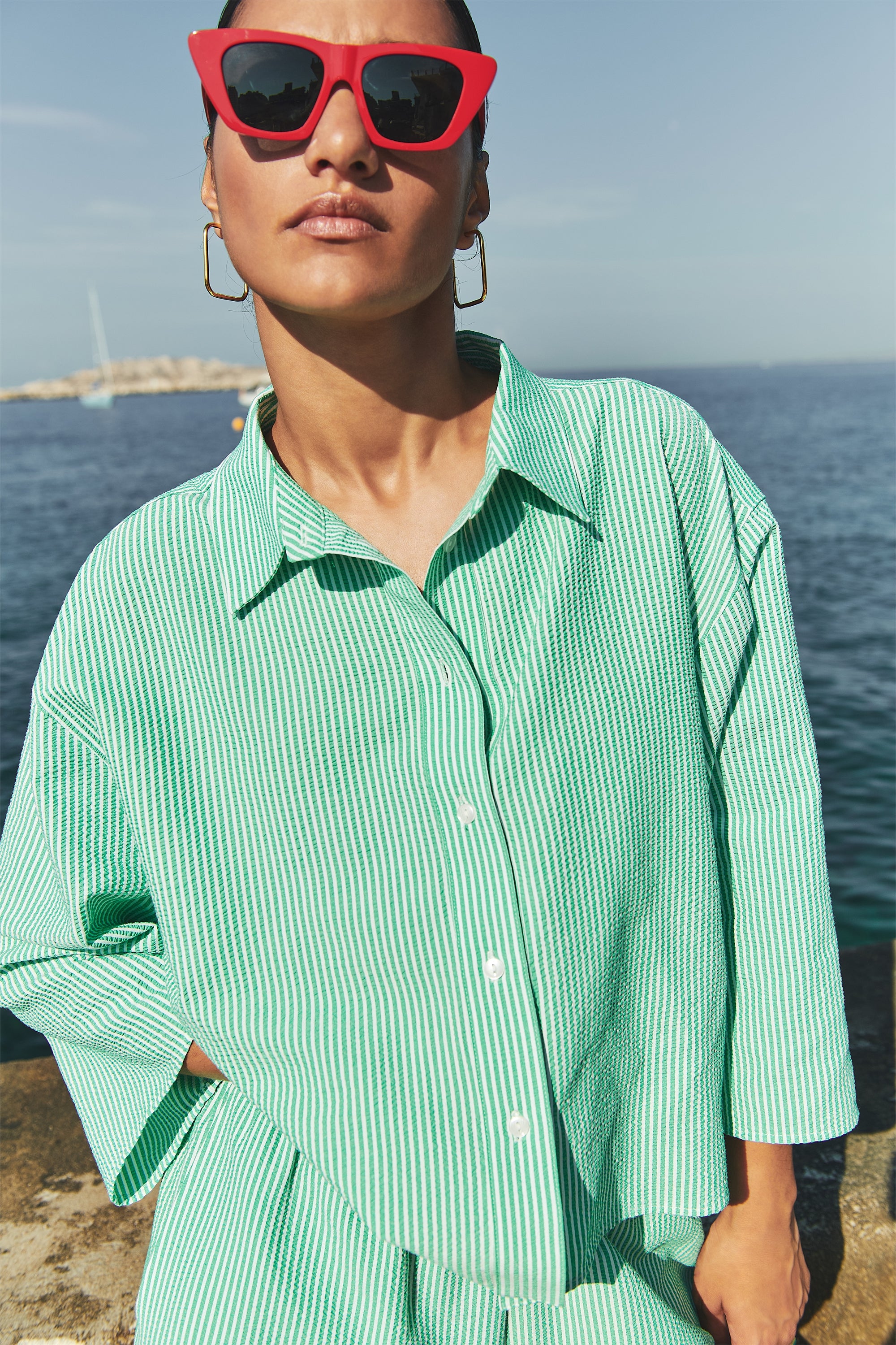 bernie blouse | green seer stripe