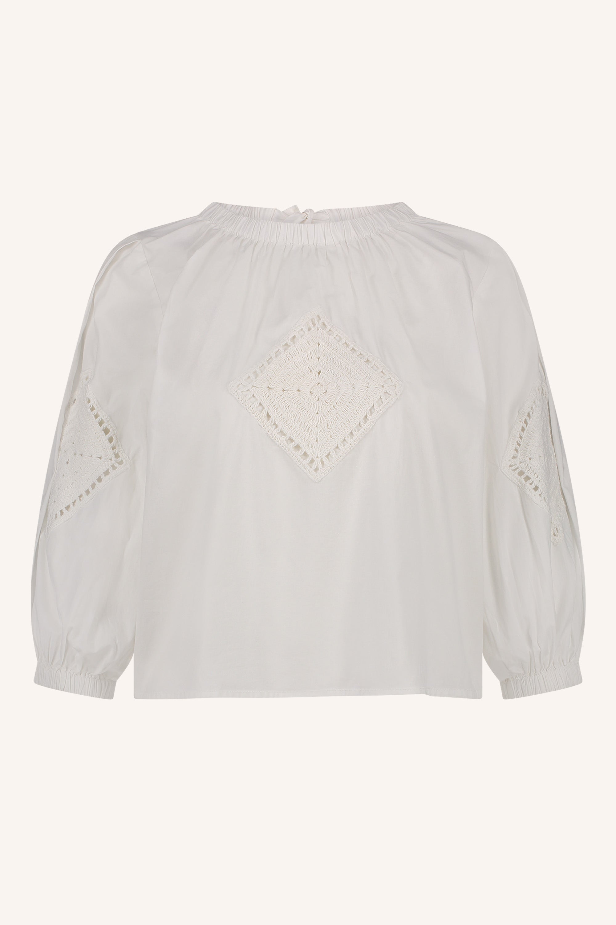 iva blouse off white packshot