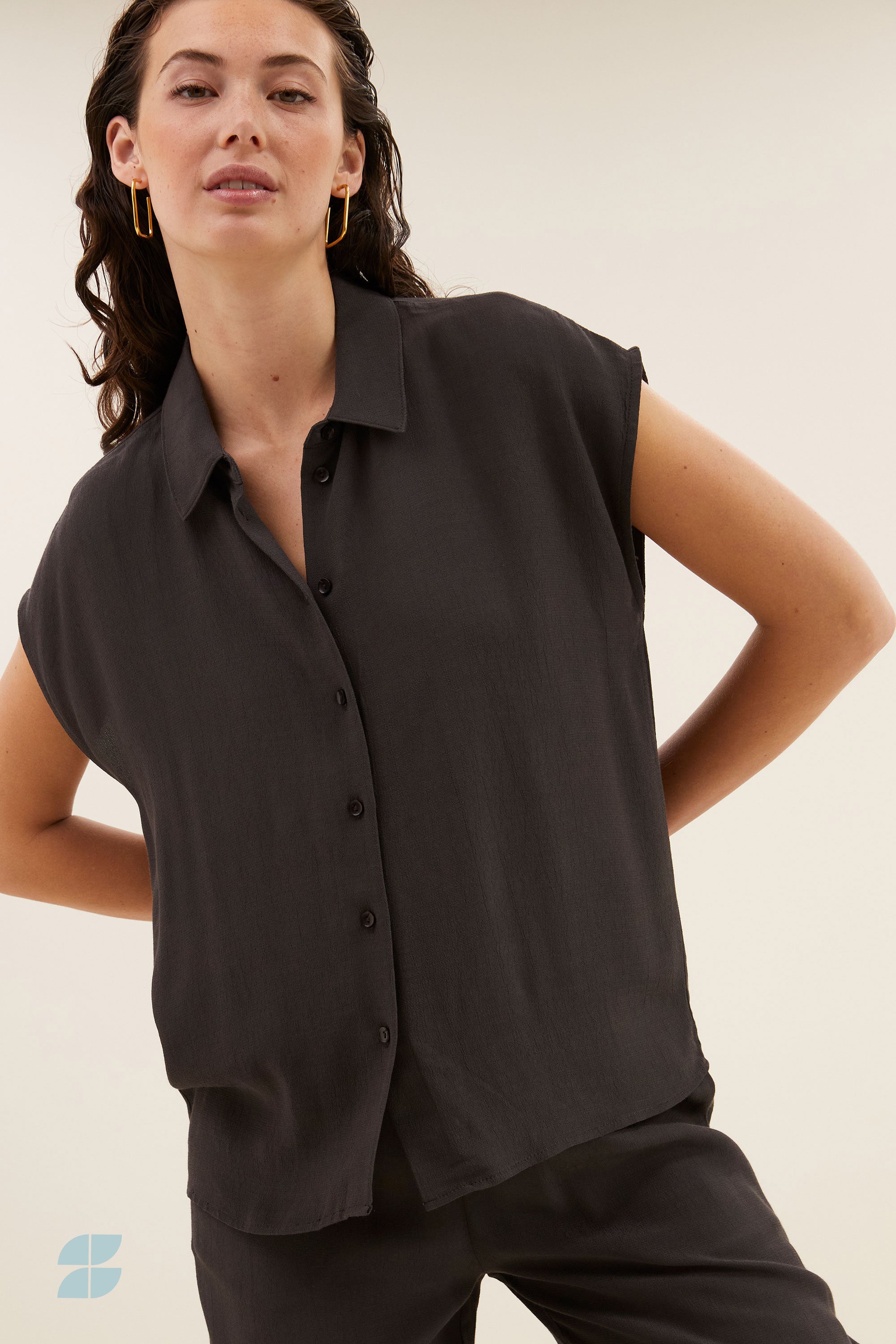 kiek viscose top cafe noir 1 front image